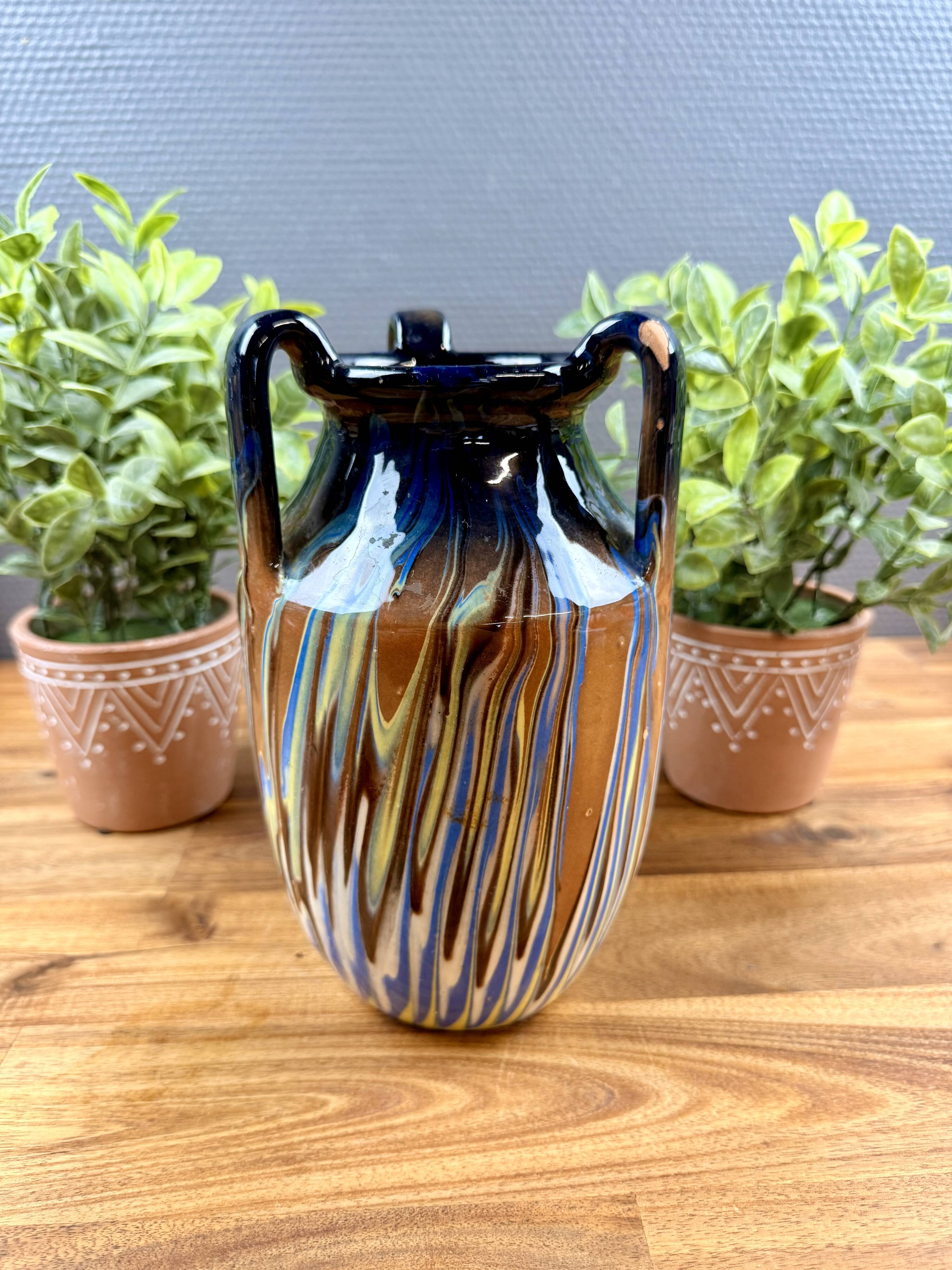Ceramic vase with handles, flamed decoration – in the style of Capron