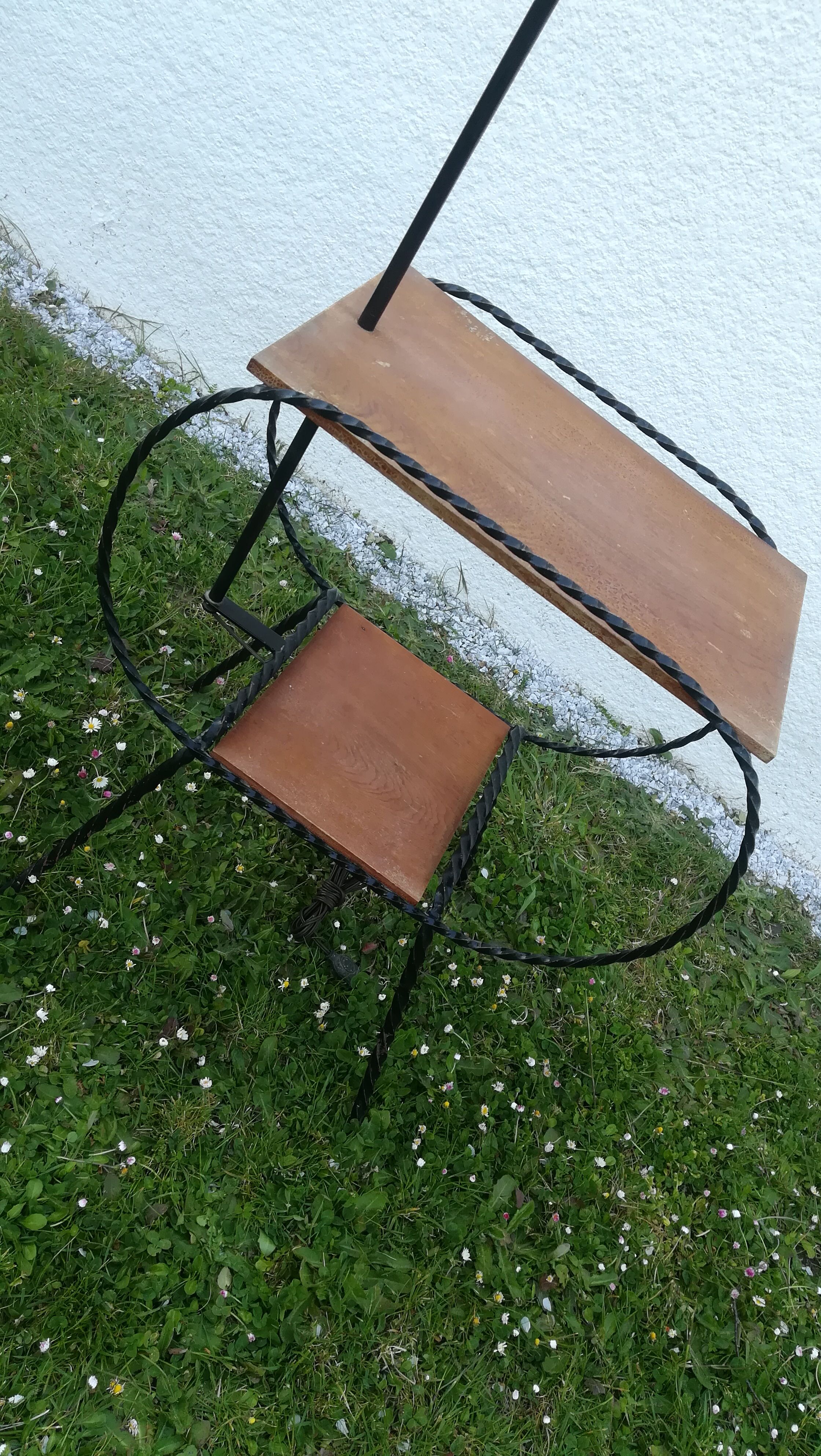 Iron reader or lamppost wrought in 1960