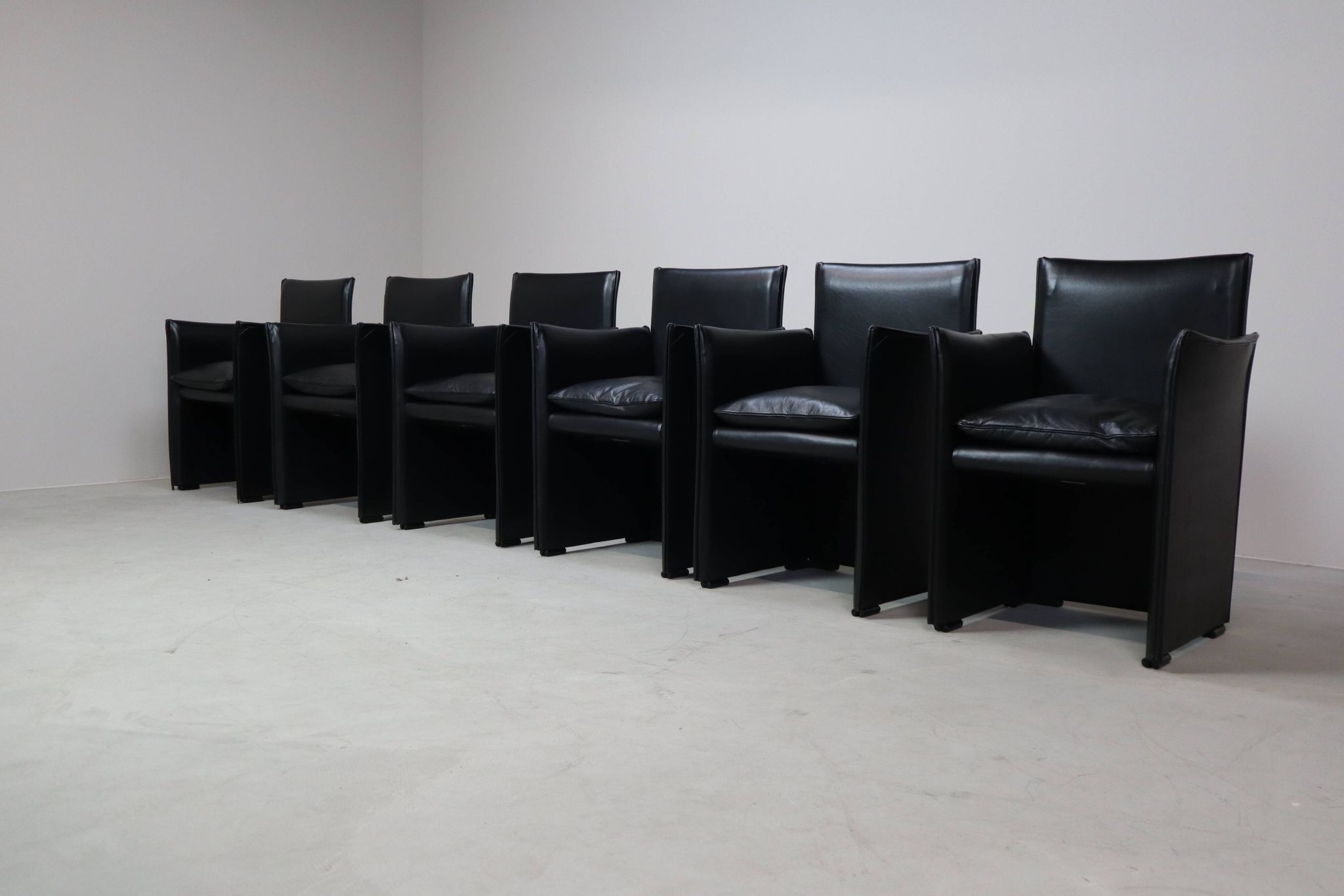 Set of six  Break 401 armchairs by Mario Bellini for Cassina