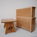Buffet et table en bois pour poupée