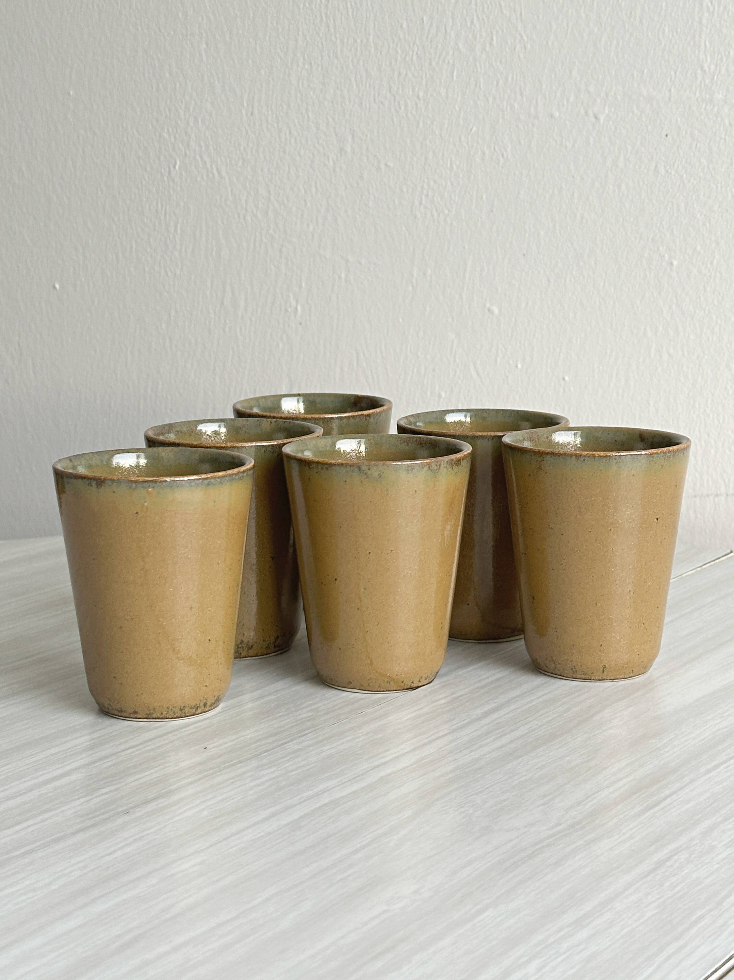 Set of 6 ancient stoneware cups