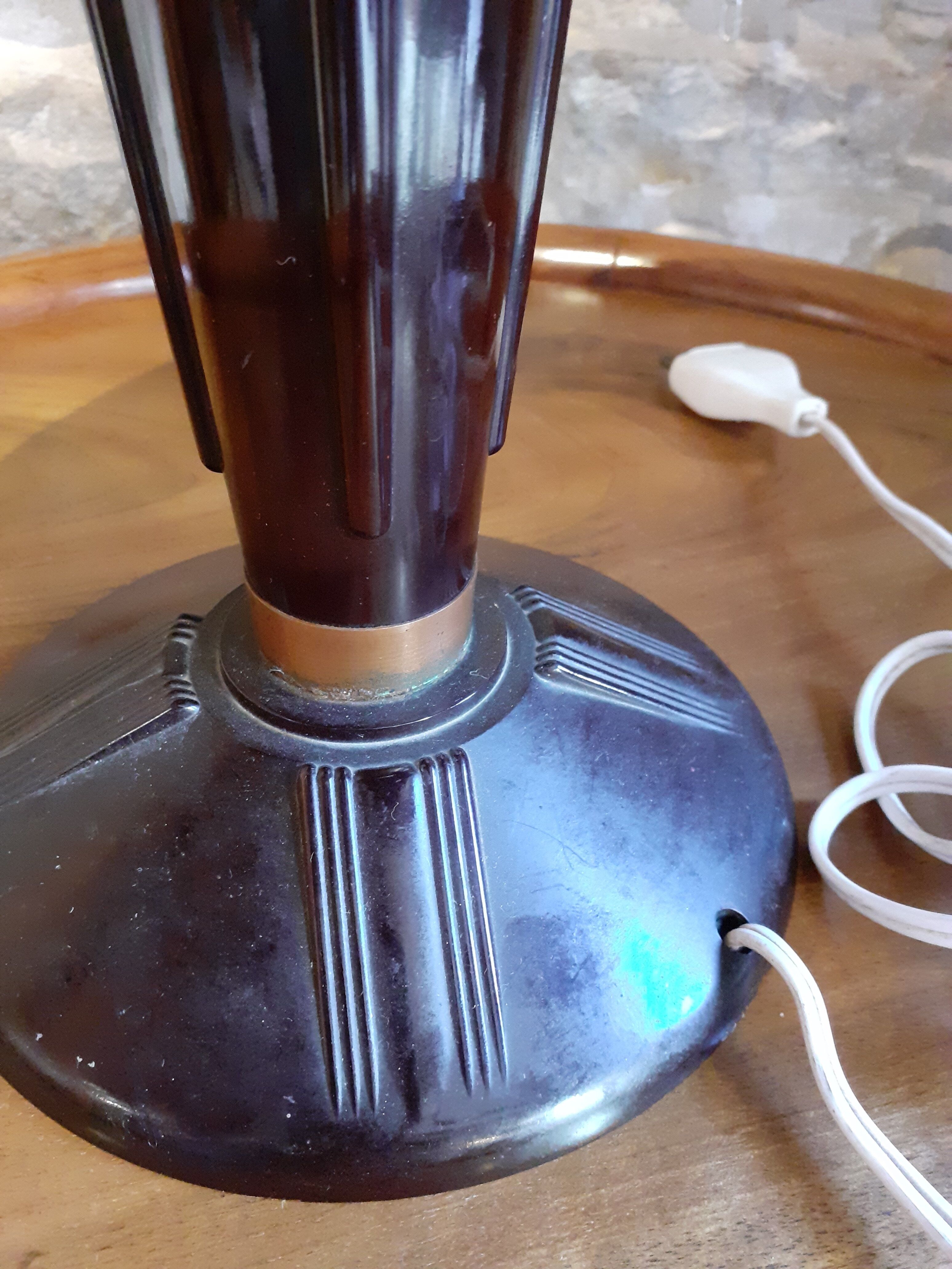 Art deco lamp in bakelite and copper