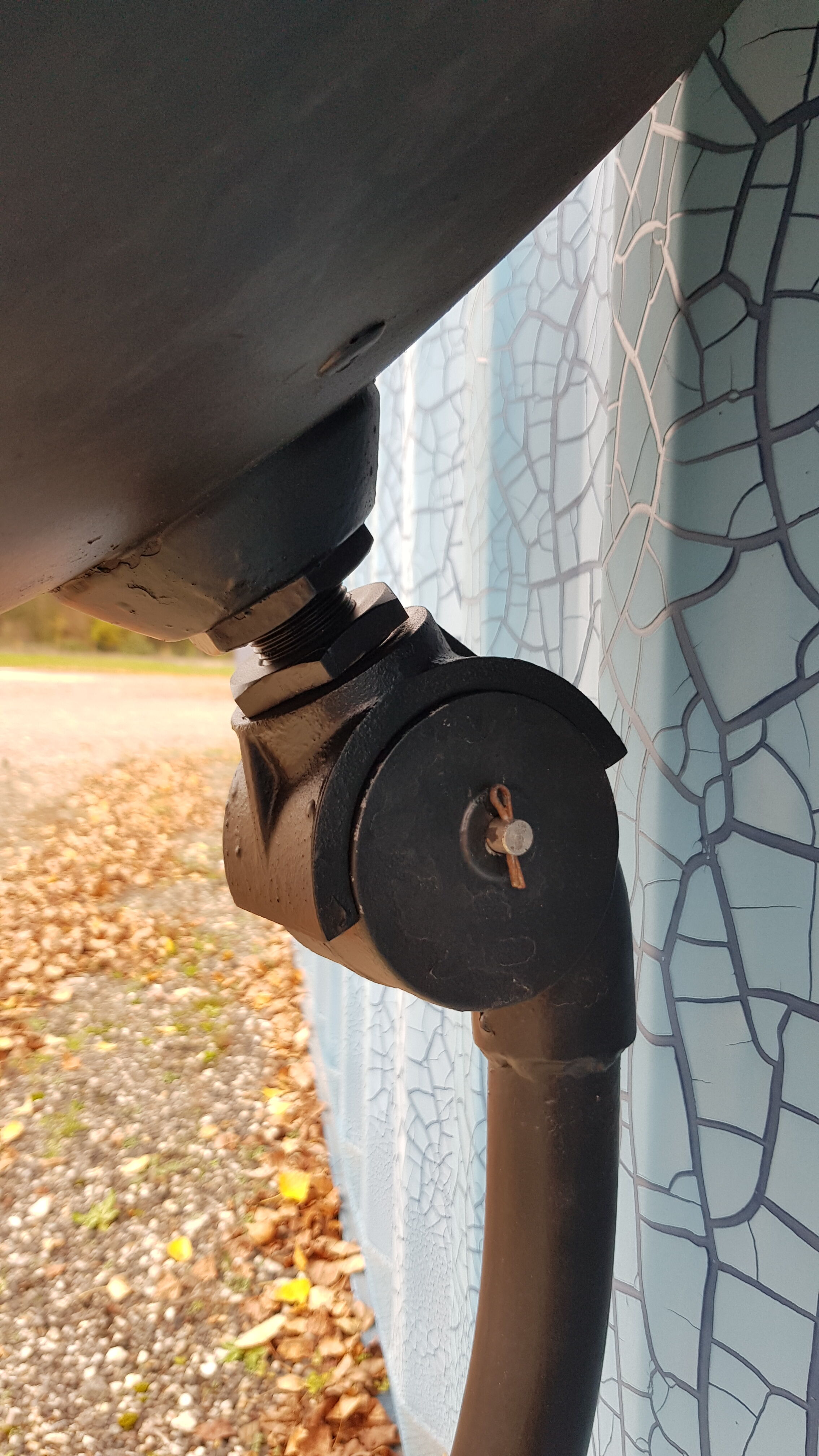 Former round lantern of public lighting of the city of Paris