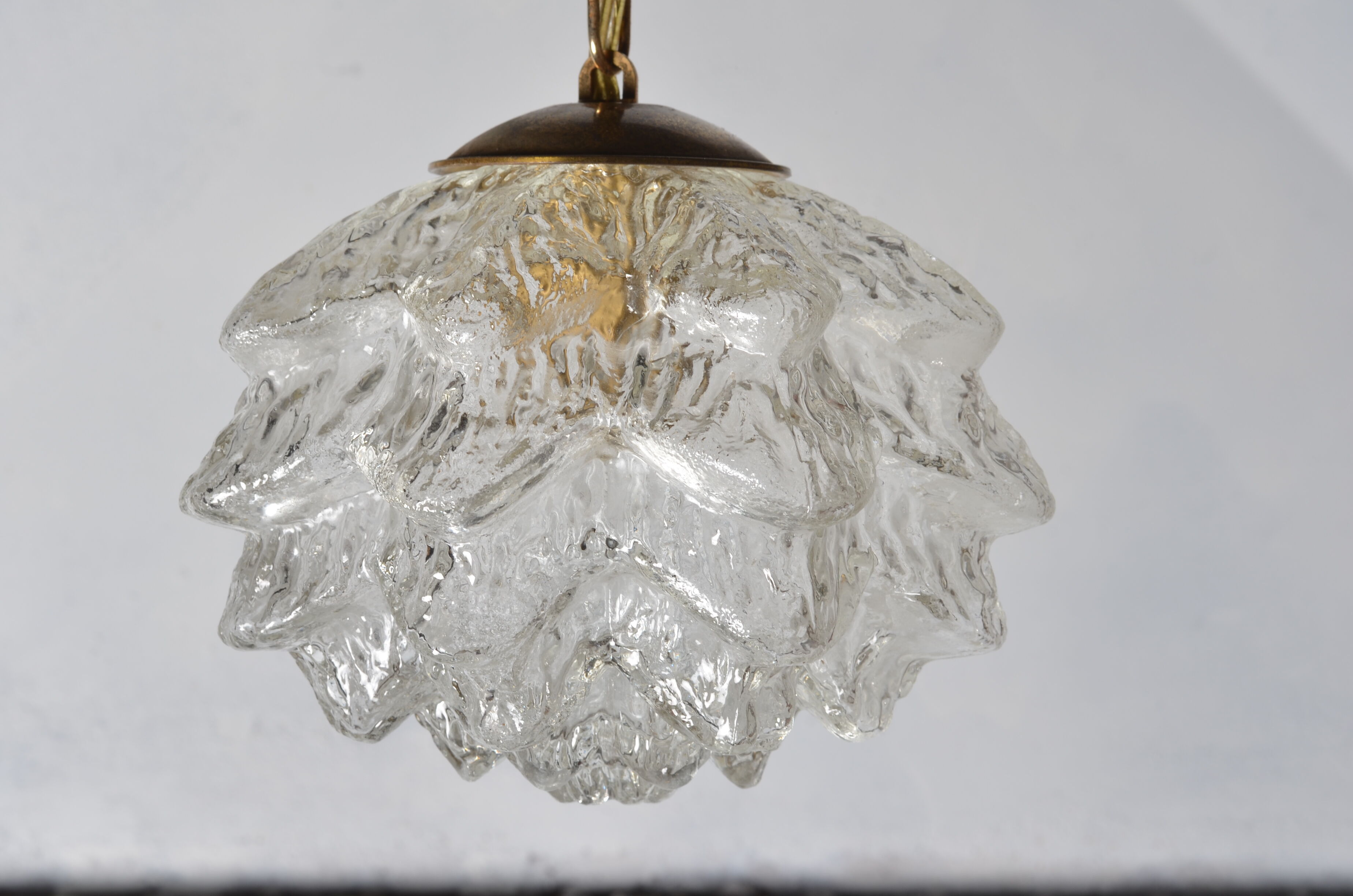 Glass suspension Fjaerkost artichoke shape