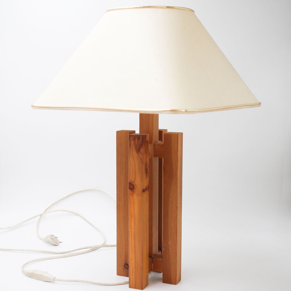 Cruciform wood lamp "Scandinavian"