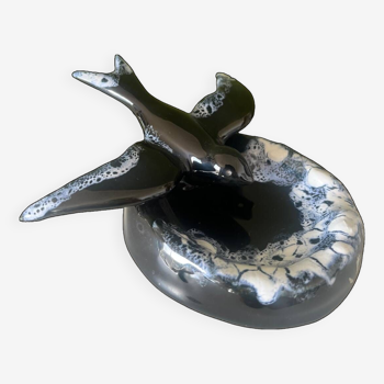 Ceramic swallow tidy