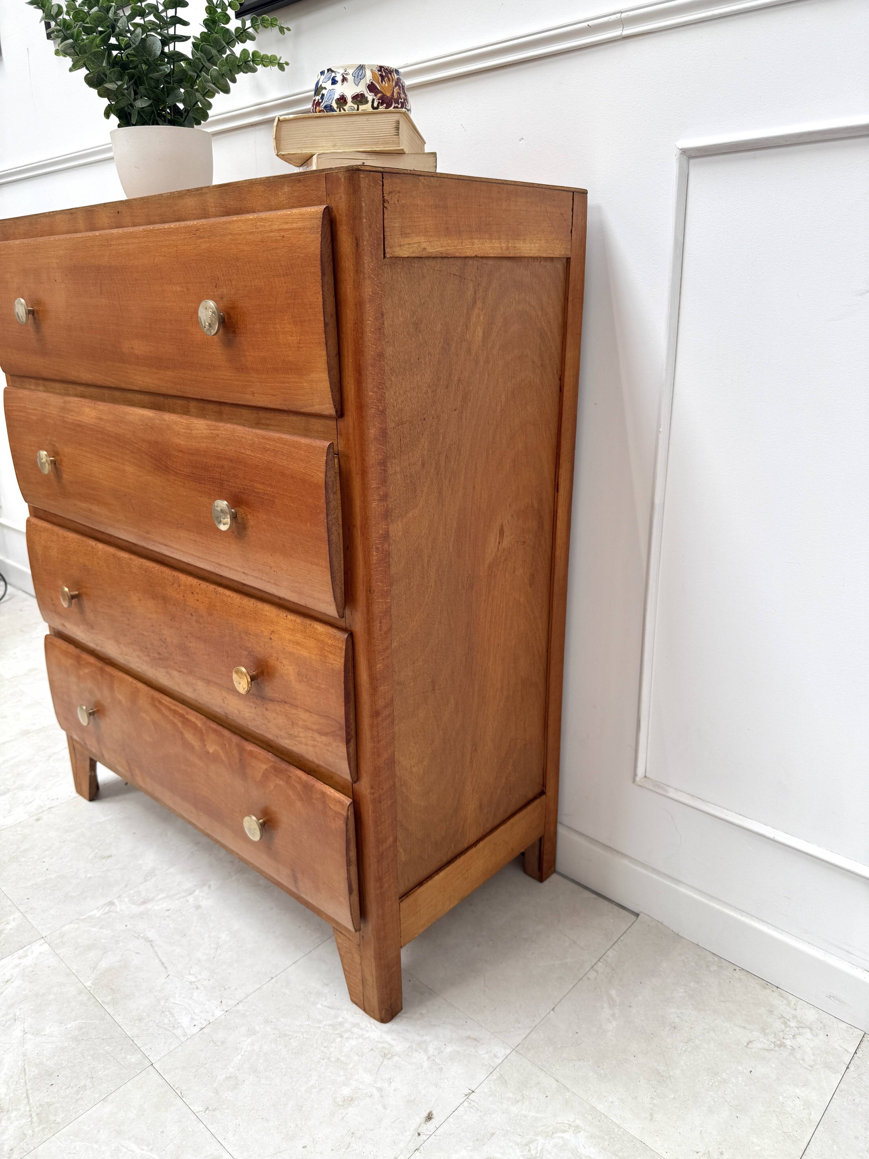 Commode vintage