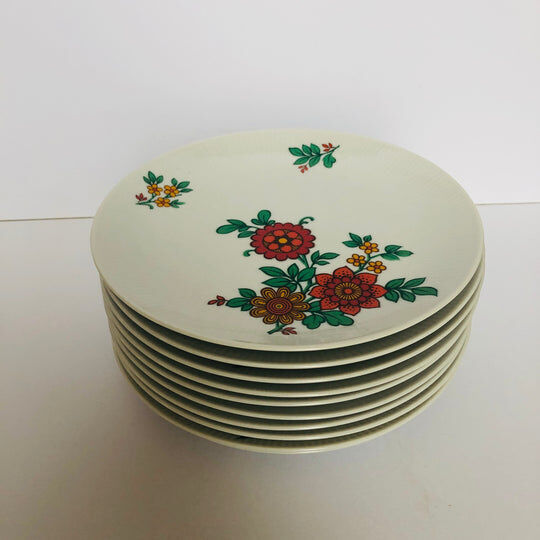 10 dessert plates and Bavaria dish