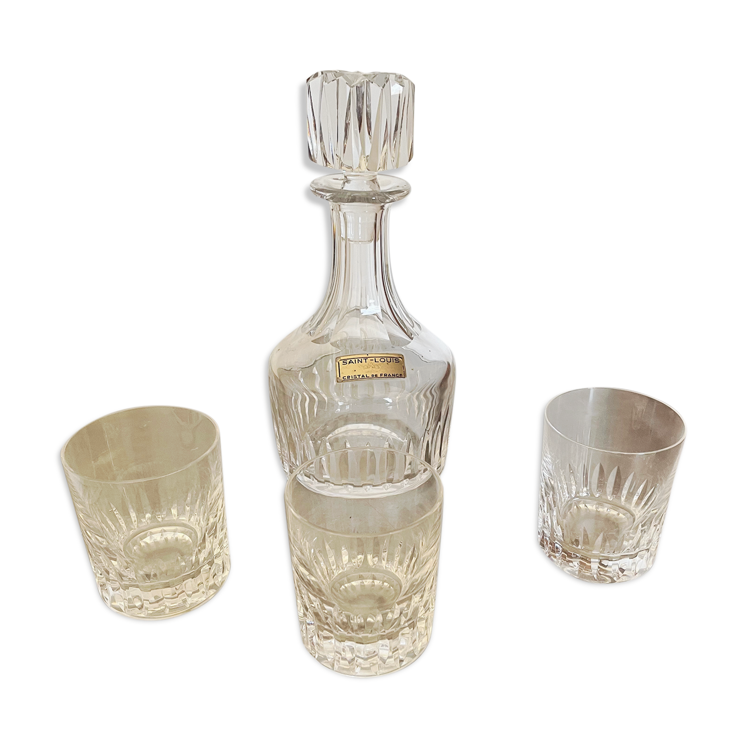 Whisky decanter and its 3 crystal glasses St Louis