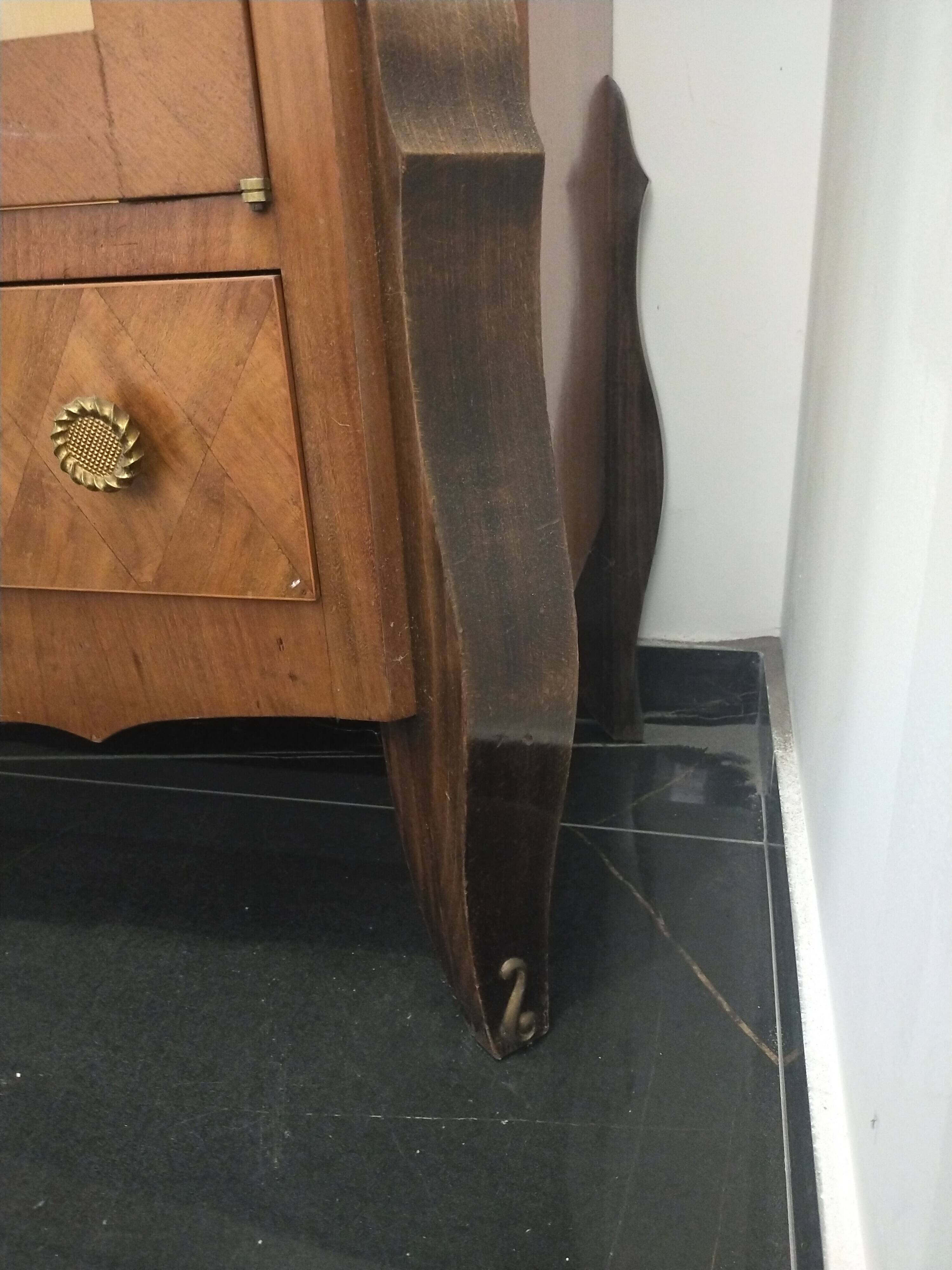 Vintage display cabinet in rosewood veneer 1950/1960