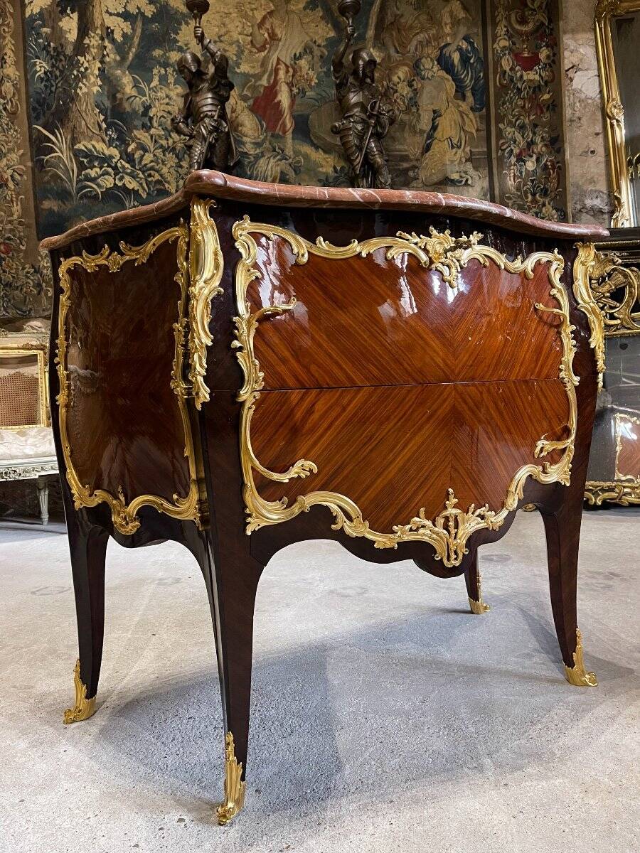Jumping Commode in Marquetry and Gilded Bronzes Attributed to the House of Millet, 19th Century