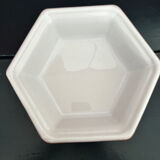 Plat hexagonal par Émile Henry