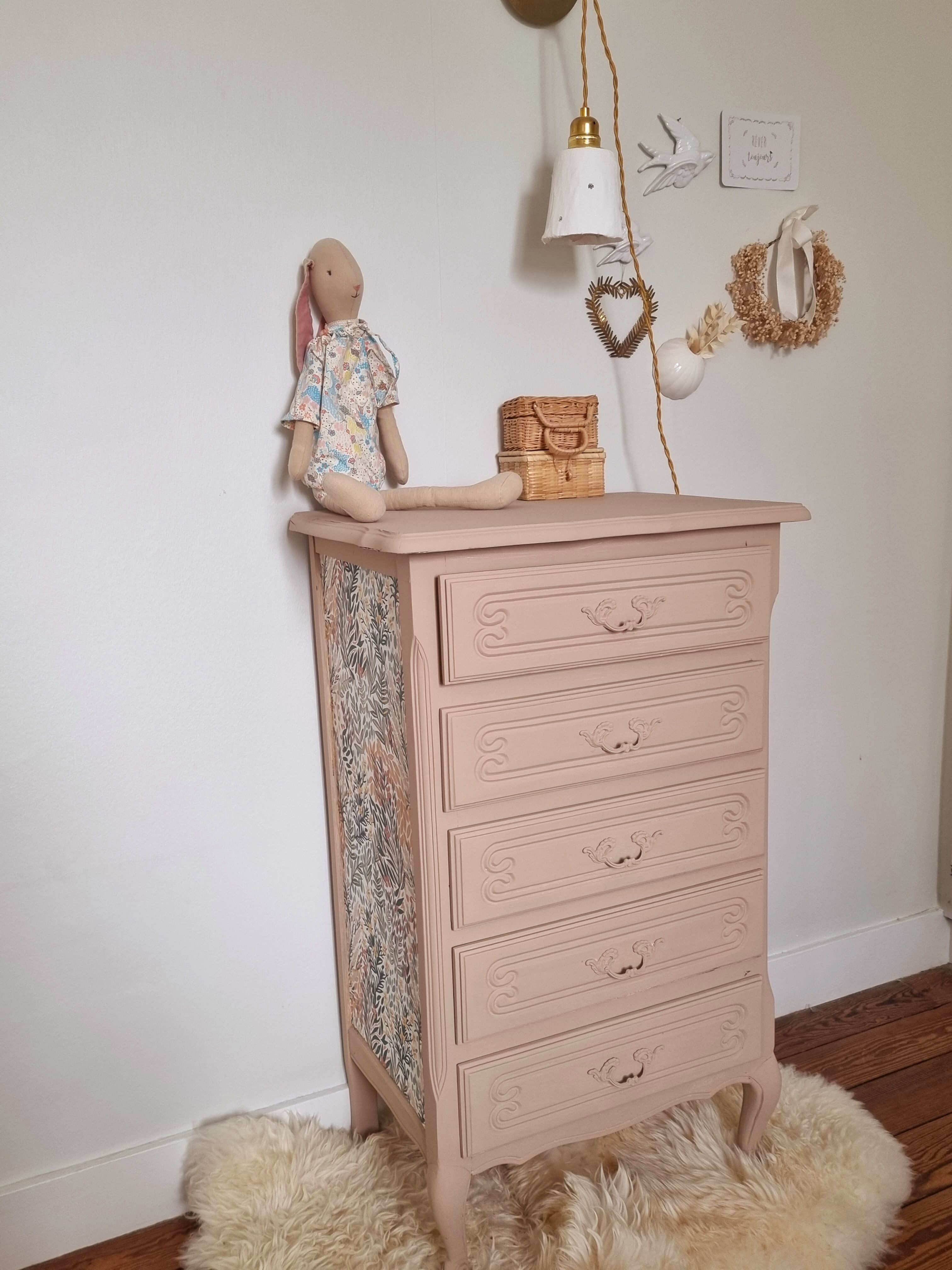 Commode semainier vintage