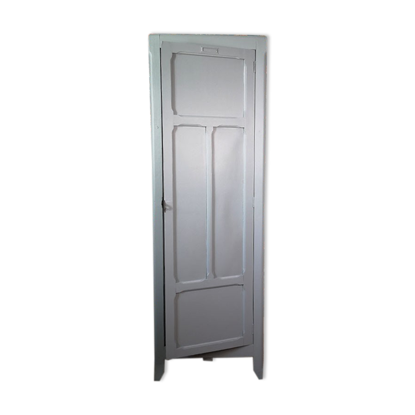 Former boarding school locker room