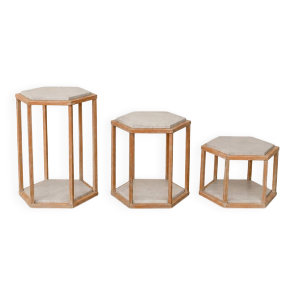 Ensemble de 3 tables gigognes en travertin et bois – Roche Bobois, années 1
