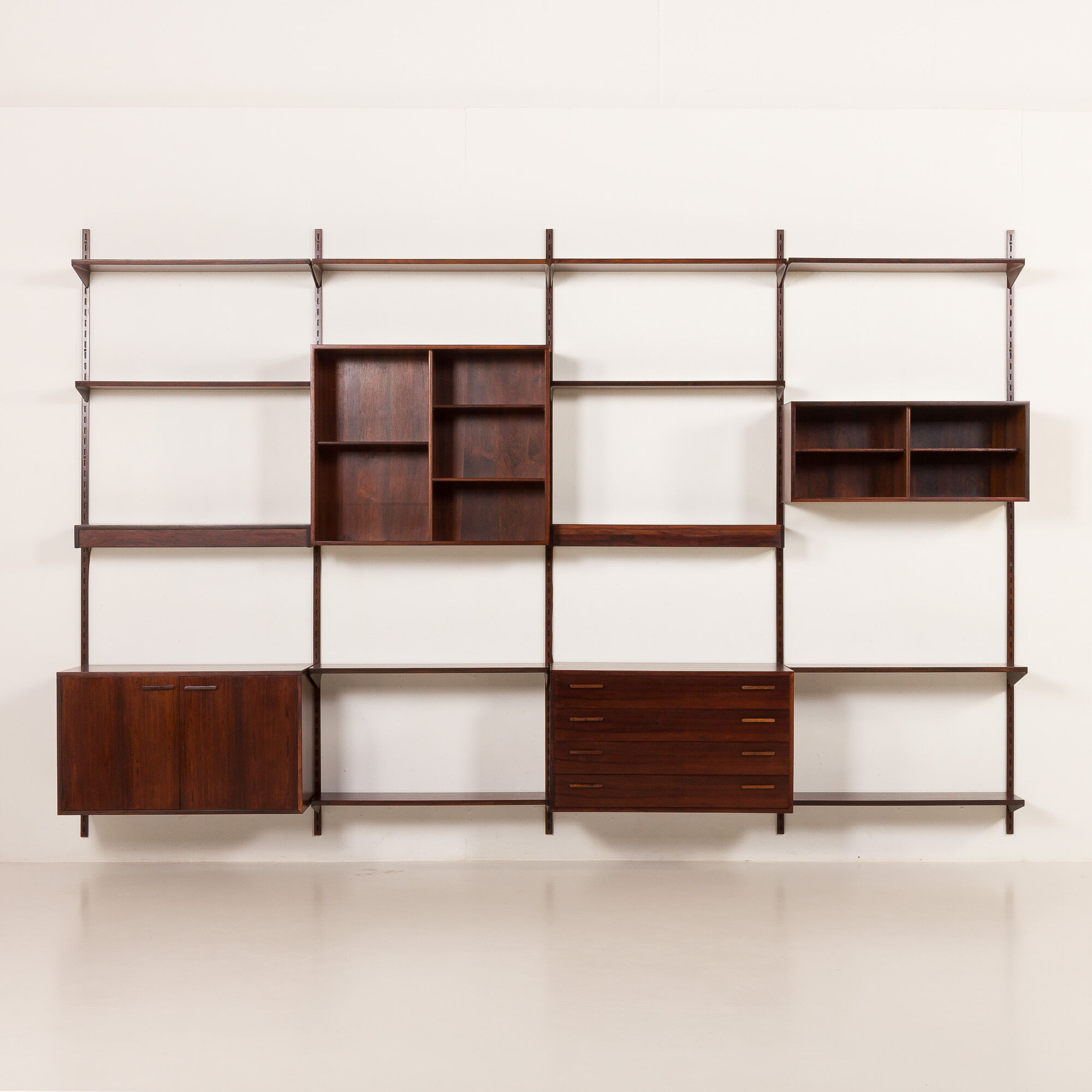 Kai Kristiansen rosewood wall unit with 2 lamps for FM Mobler, Denmark 1960s