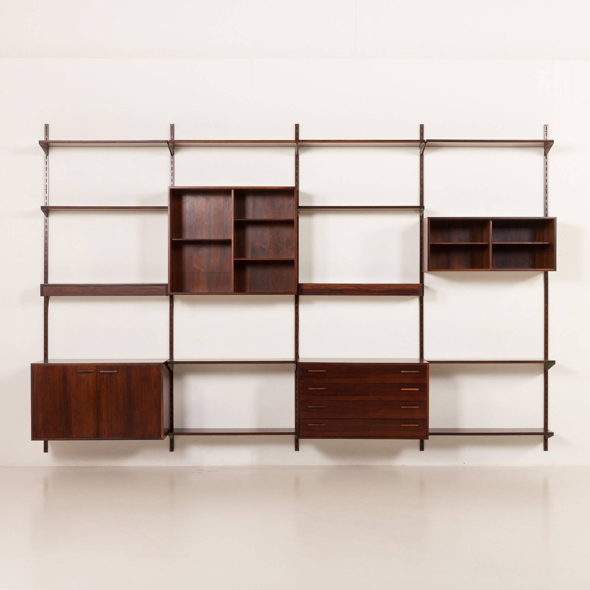 Kai Kristiansen rosewood wall unit with 2 lamps for FM Mobler, Denmark 1960s
