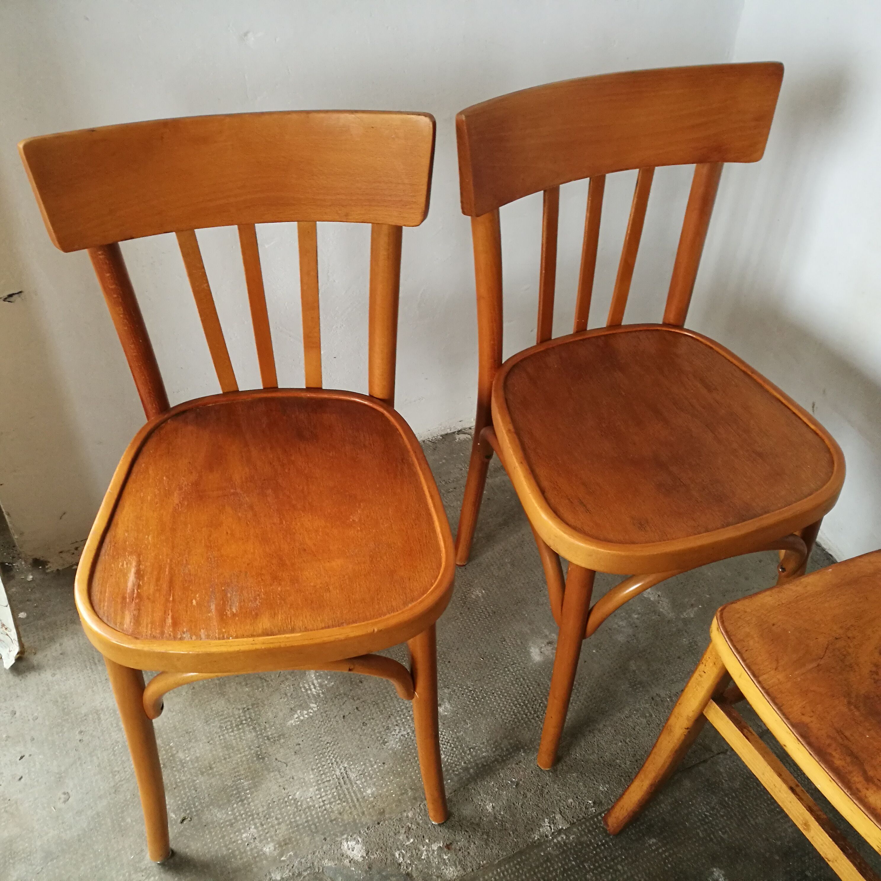 Set of 6 bistro chairs