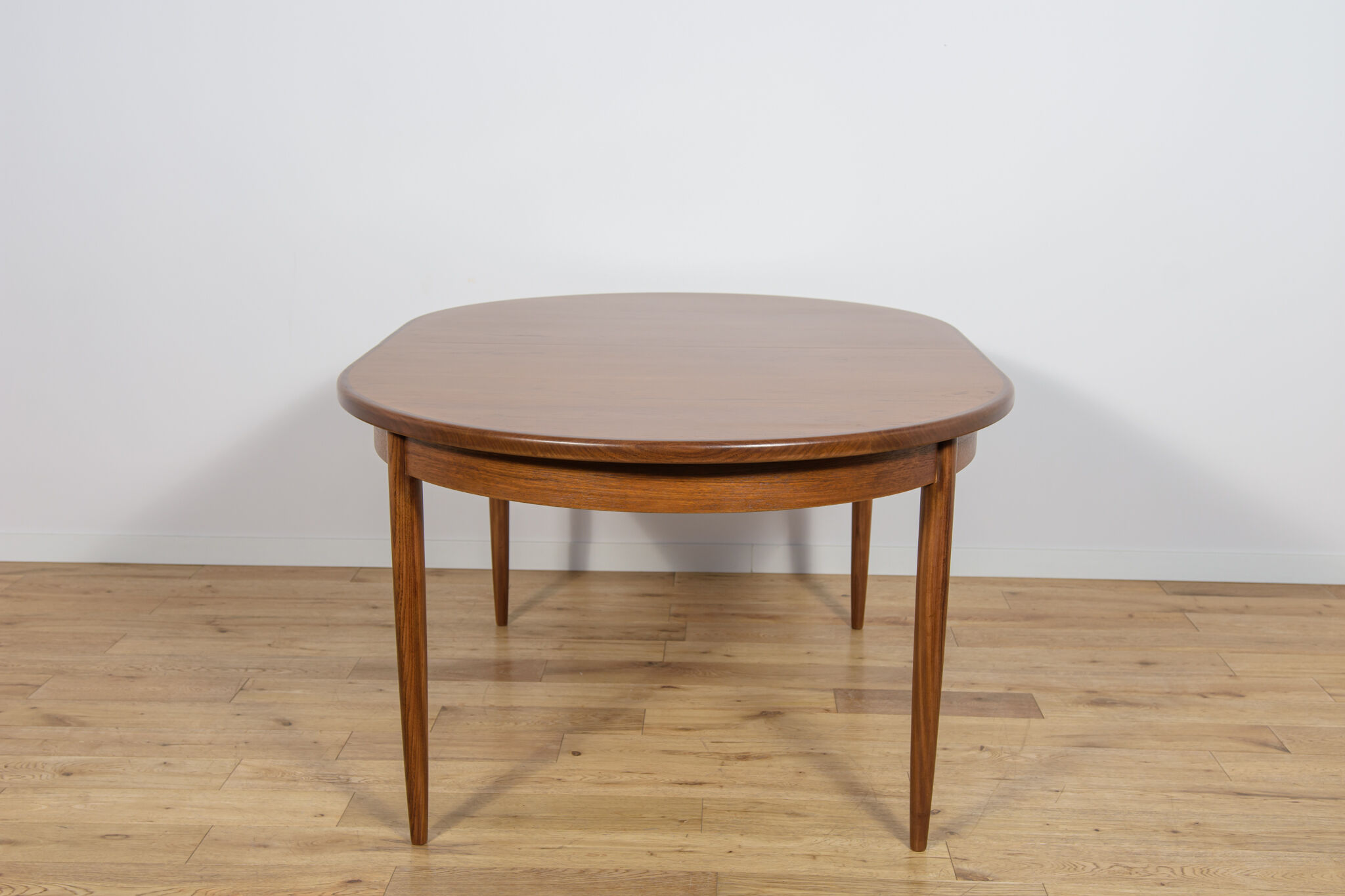 Mid-century modern teak oval dining table from G-Plan, United Kingdom, 1960s
