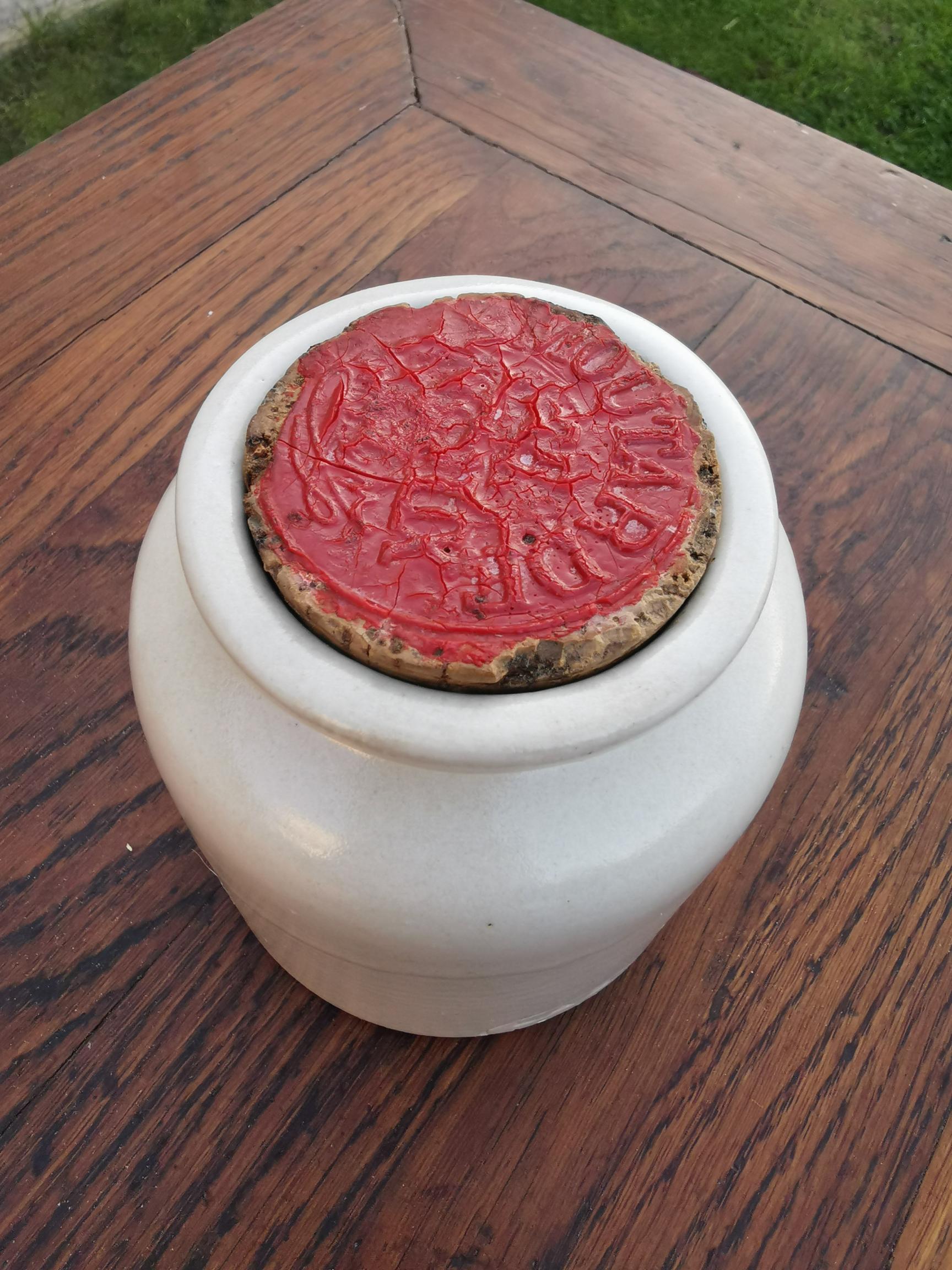 Sandstone mustard pot