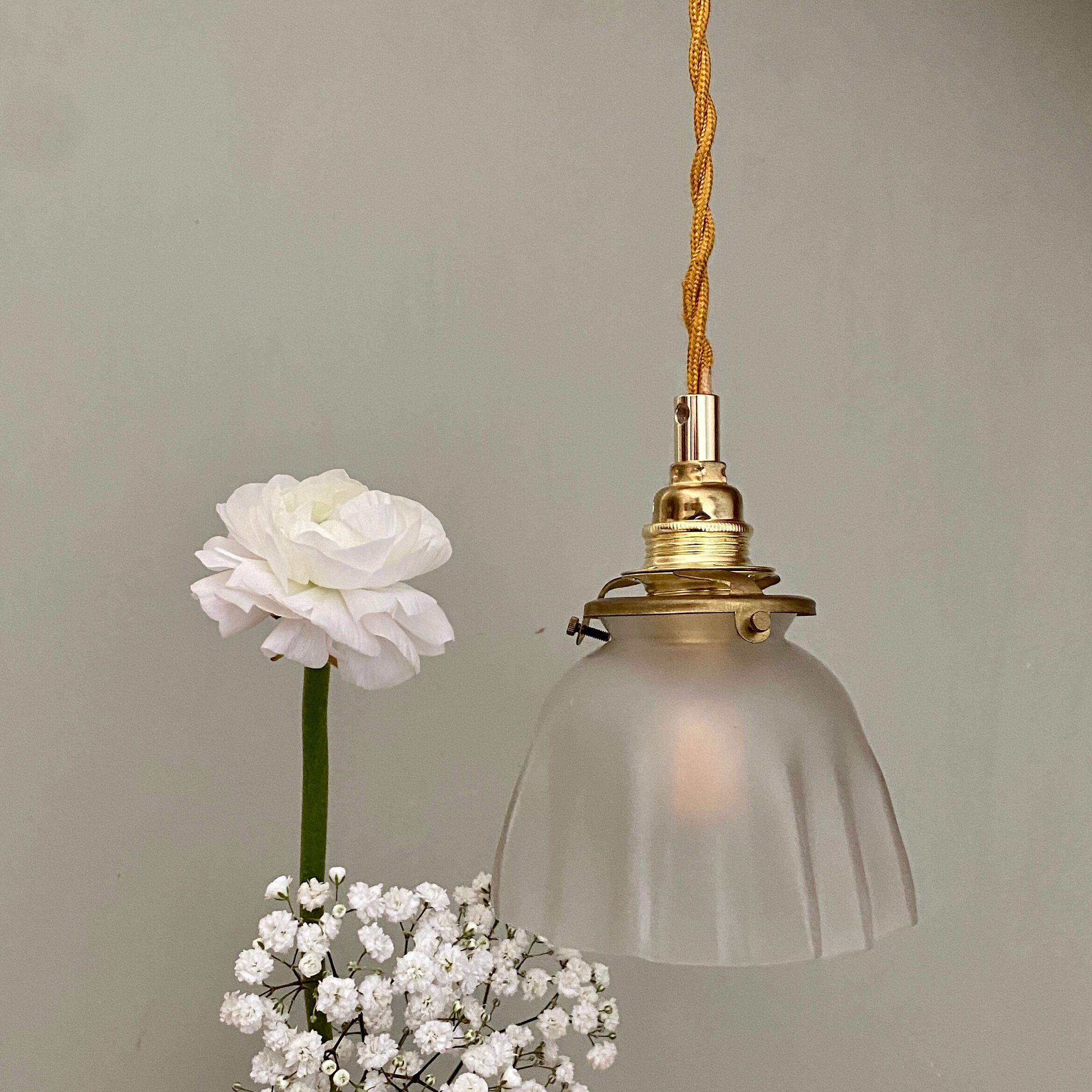 Tulip ride vintag tiled glass petticoat