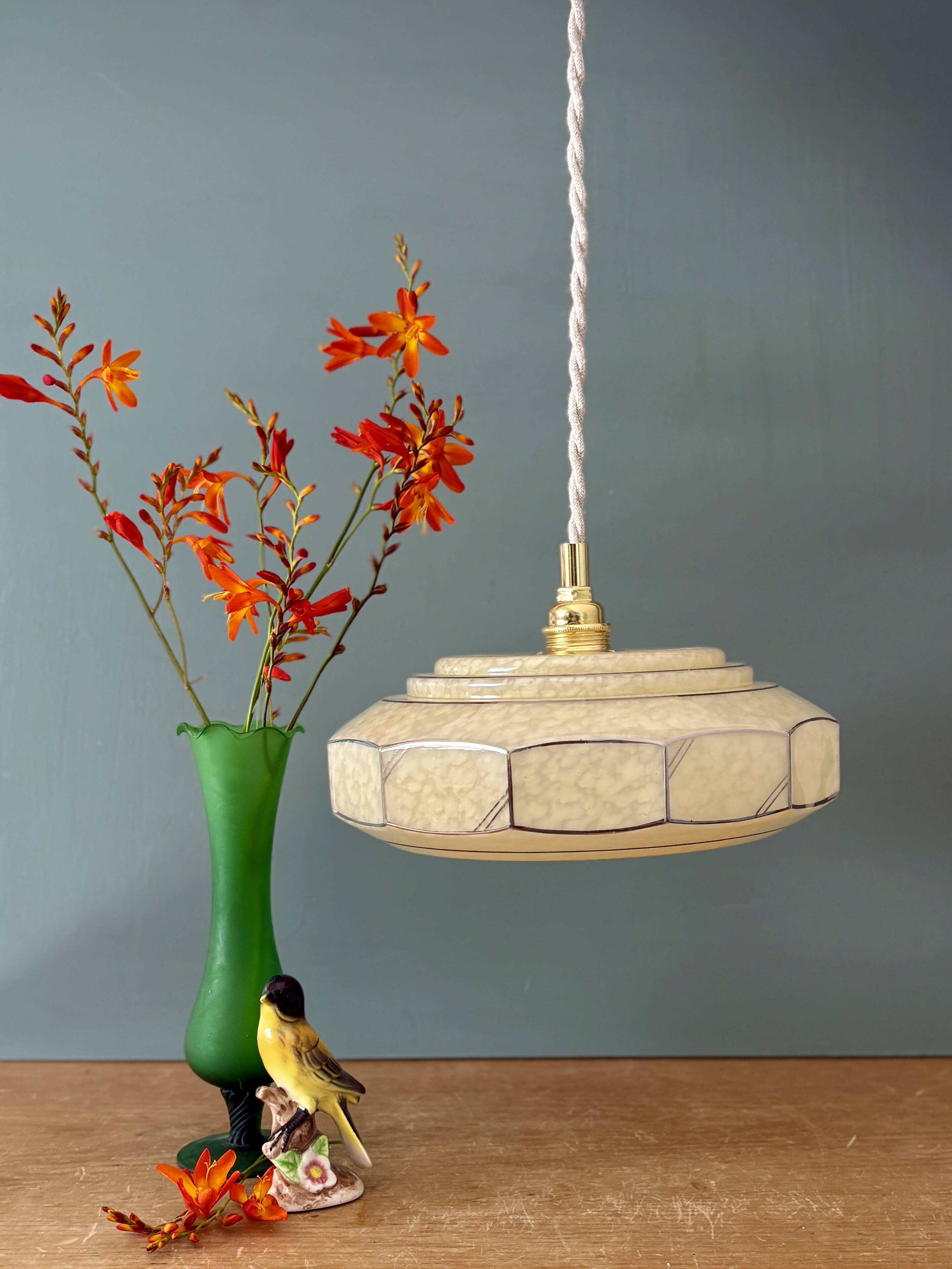 Vintage Art Deco glass pendant light in yellow Clichy.