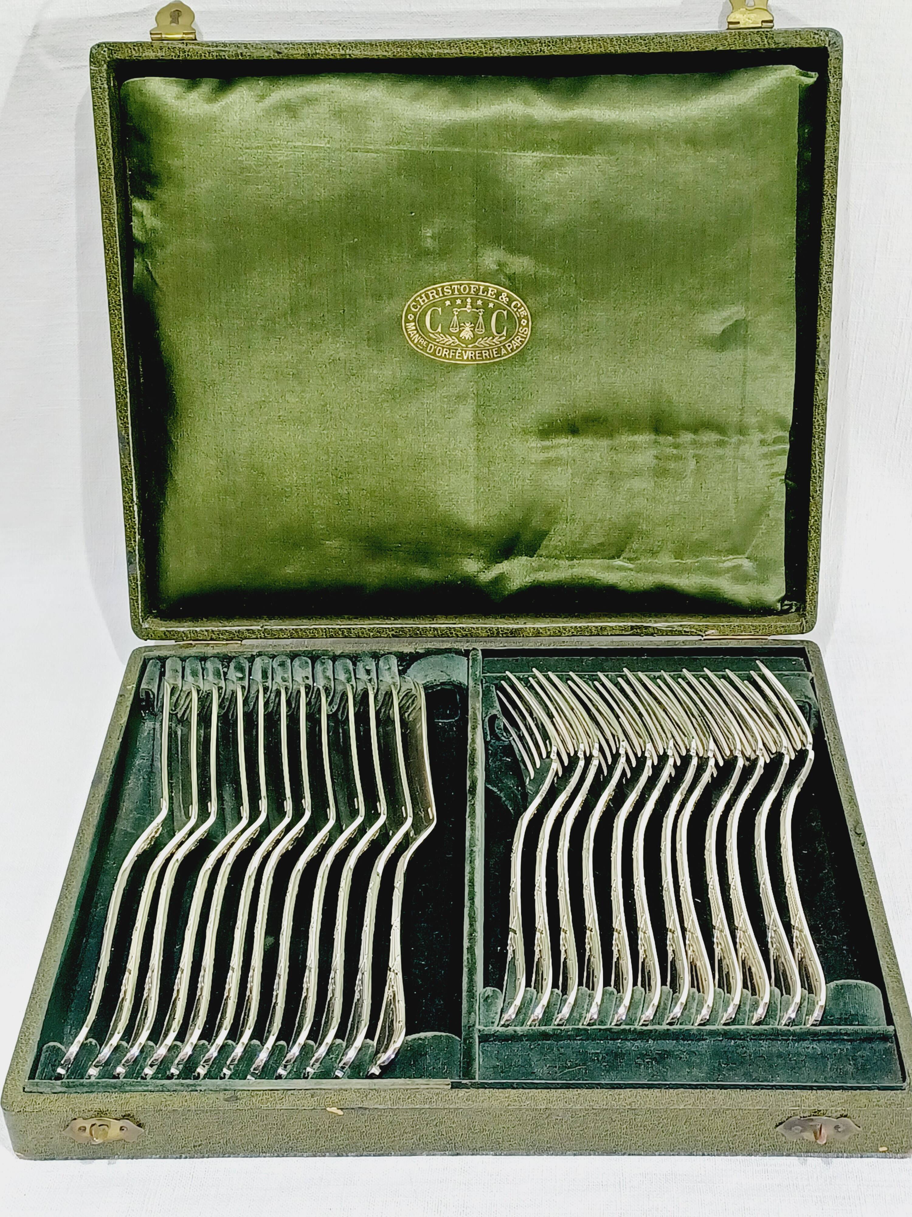 Christofle – 12-piece silver-plated fish cutlery set