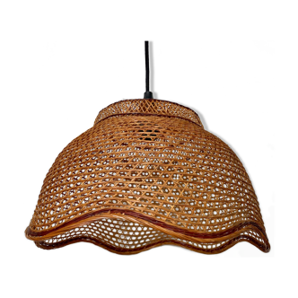 Wicker walking suspension