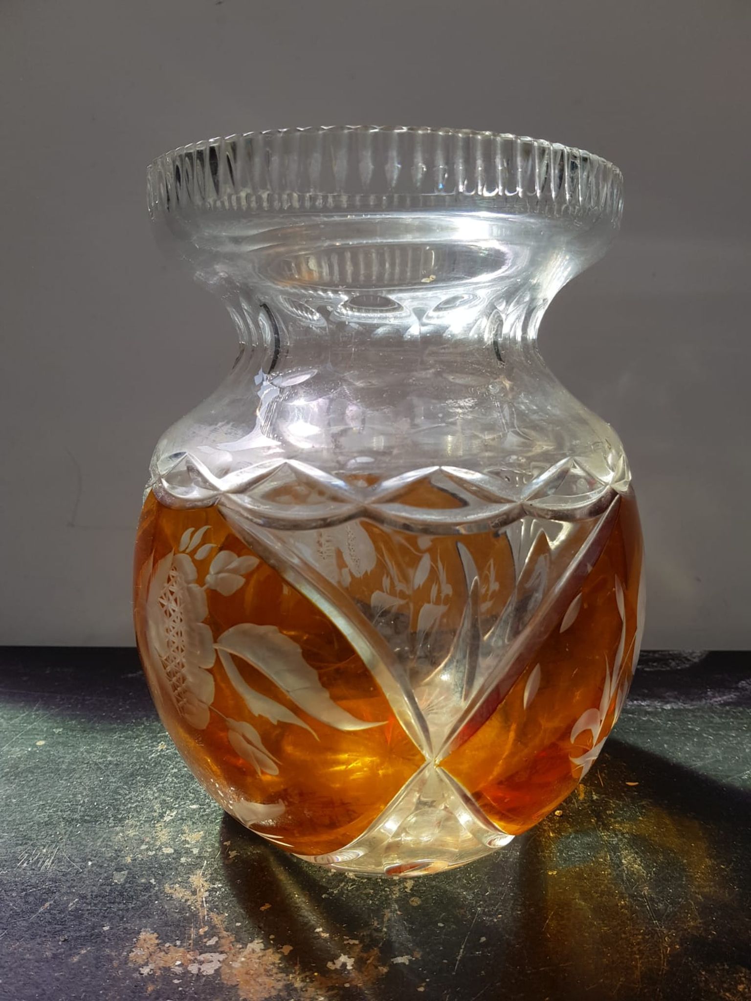 Ancien Vase Cristal Taillé Transparent & Orange Décor Fleurs Vintage