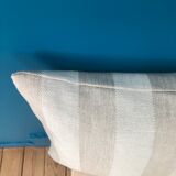Linen cushion