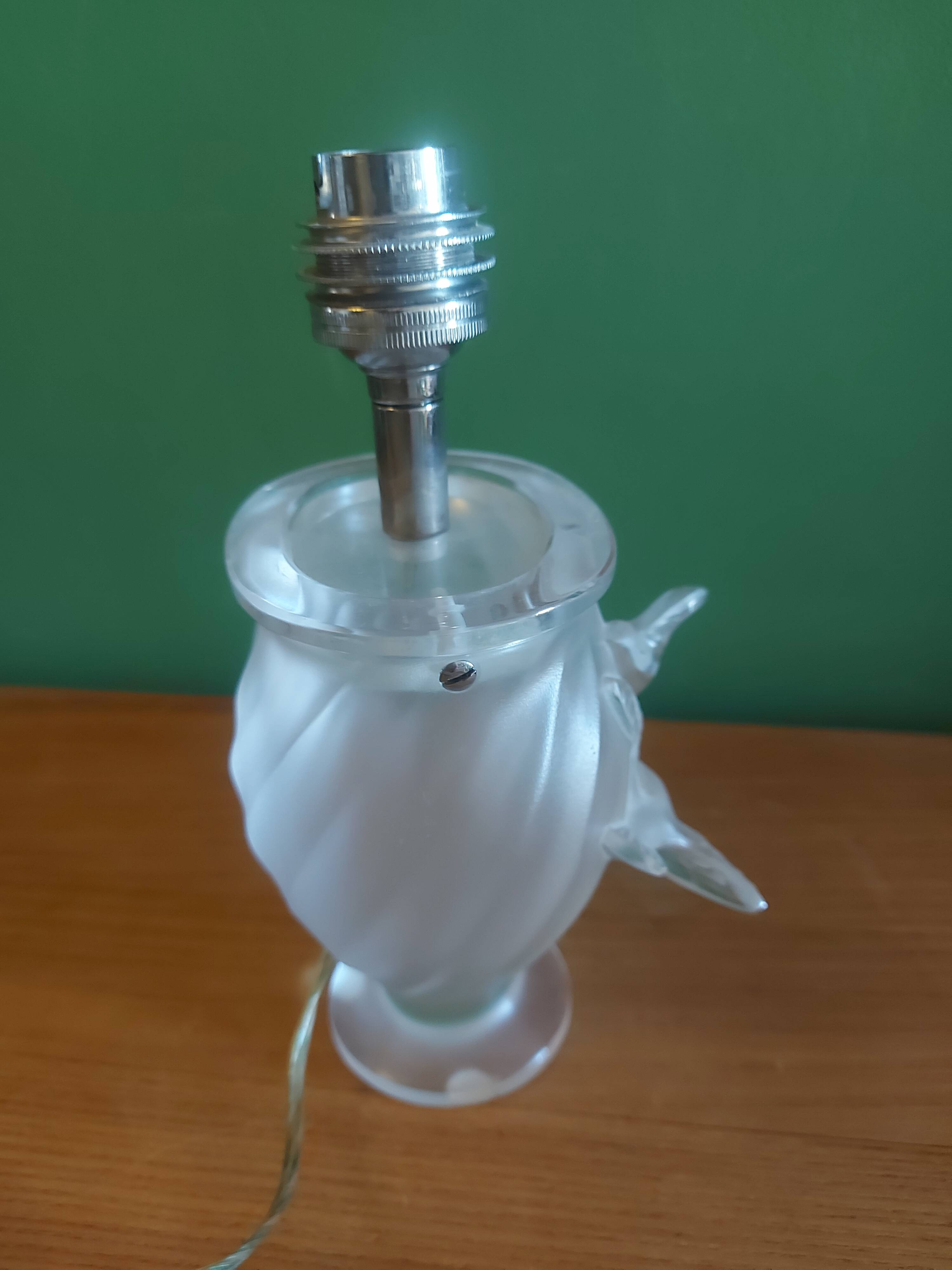 Lalique crystal lamp foot, doves