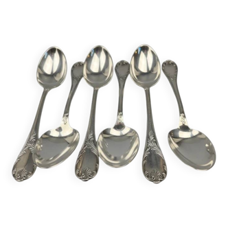 Set of 6 Christofle Marly soup spoons in near-new condition, 20.5 cm.