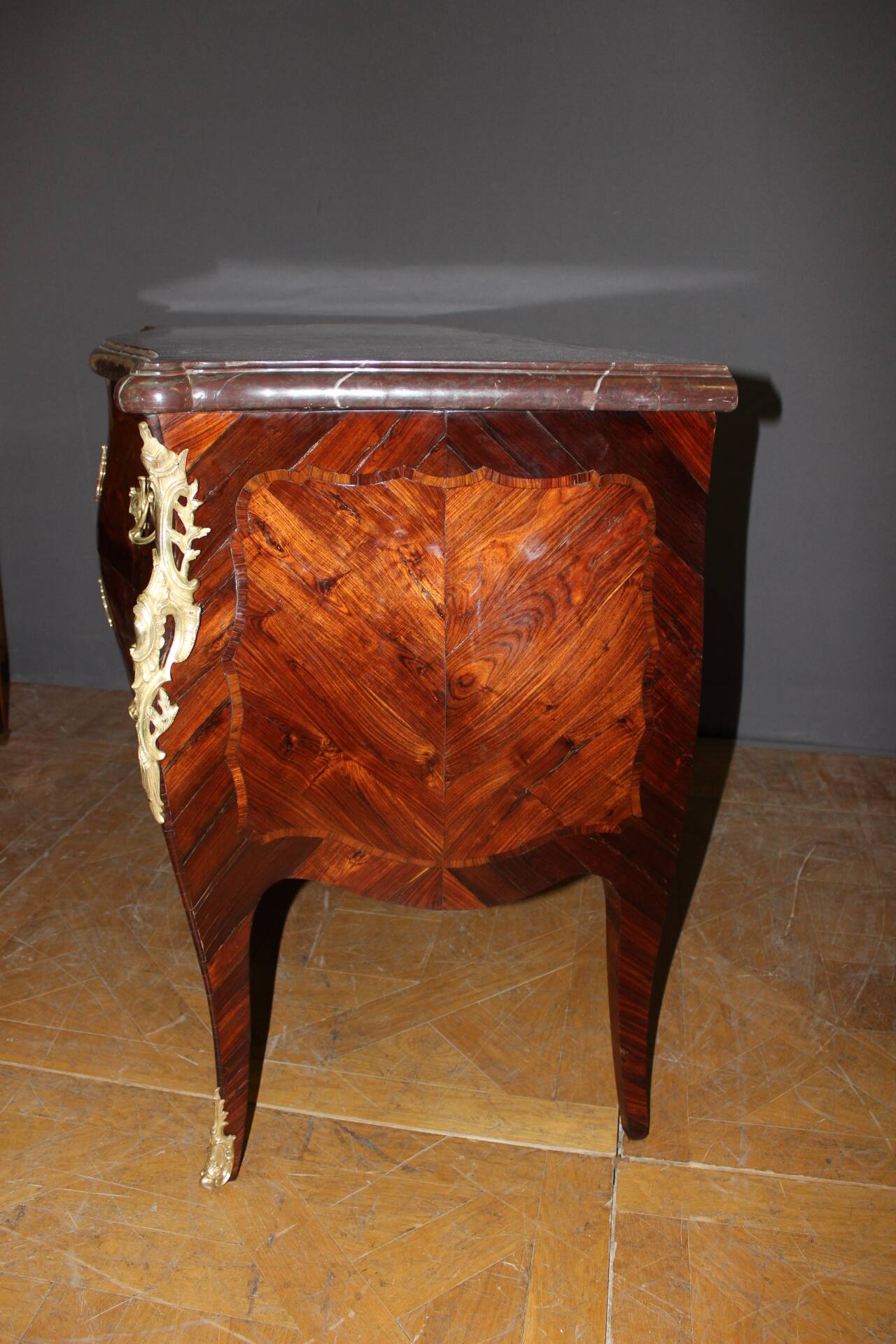 Louis XV Commode in Rosewood Marquetry, Early 19th Century