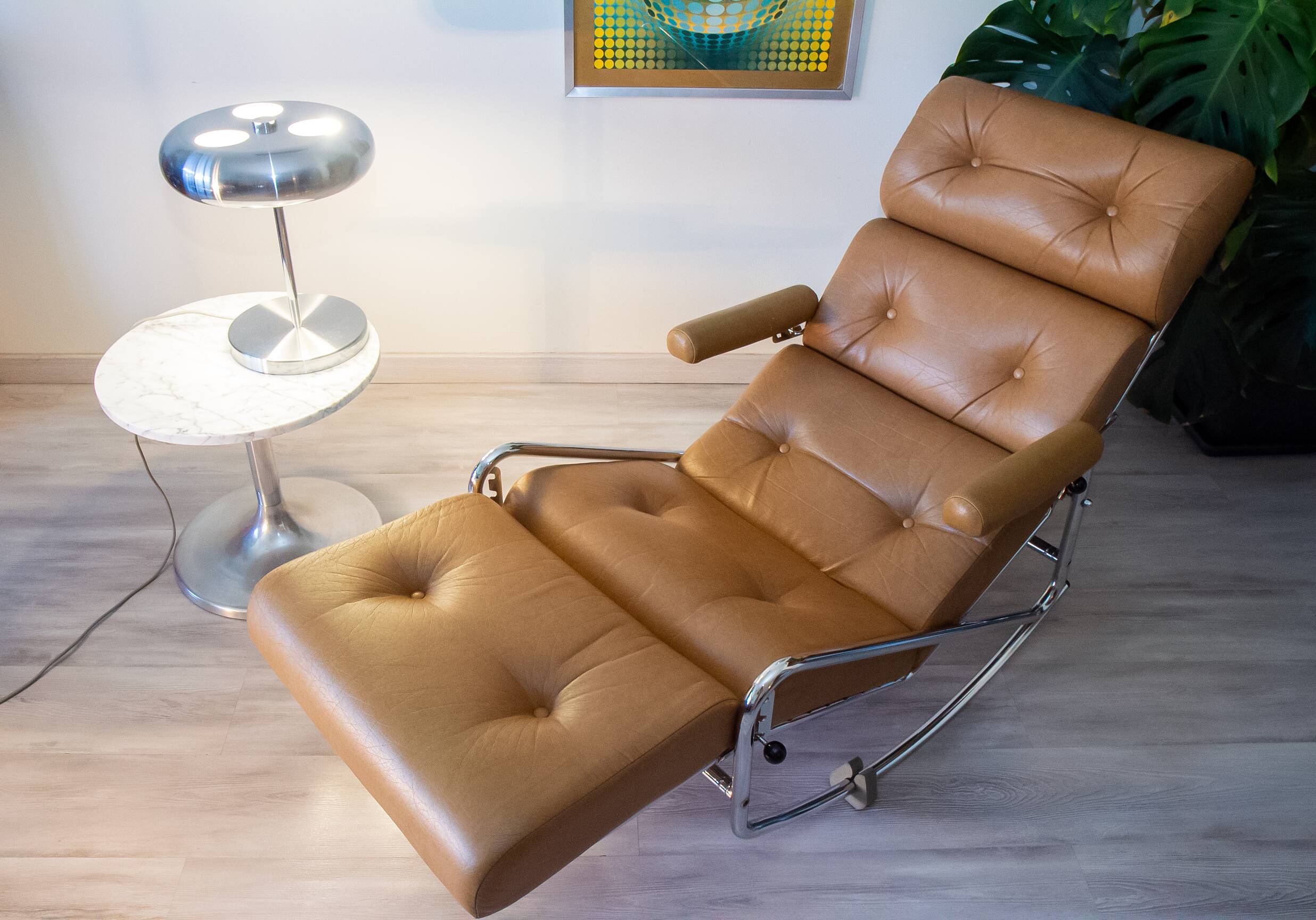 Fauteuil relax Lama 70's, chrome et simili cuir, repose pied repliable