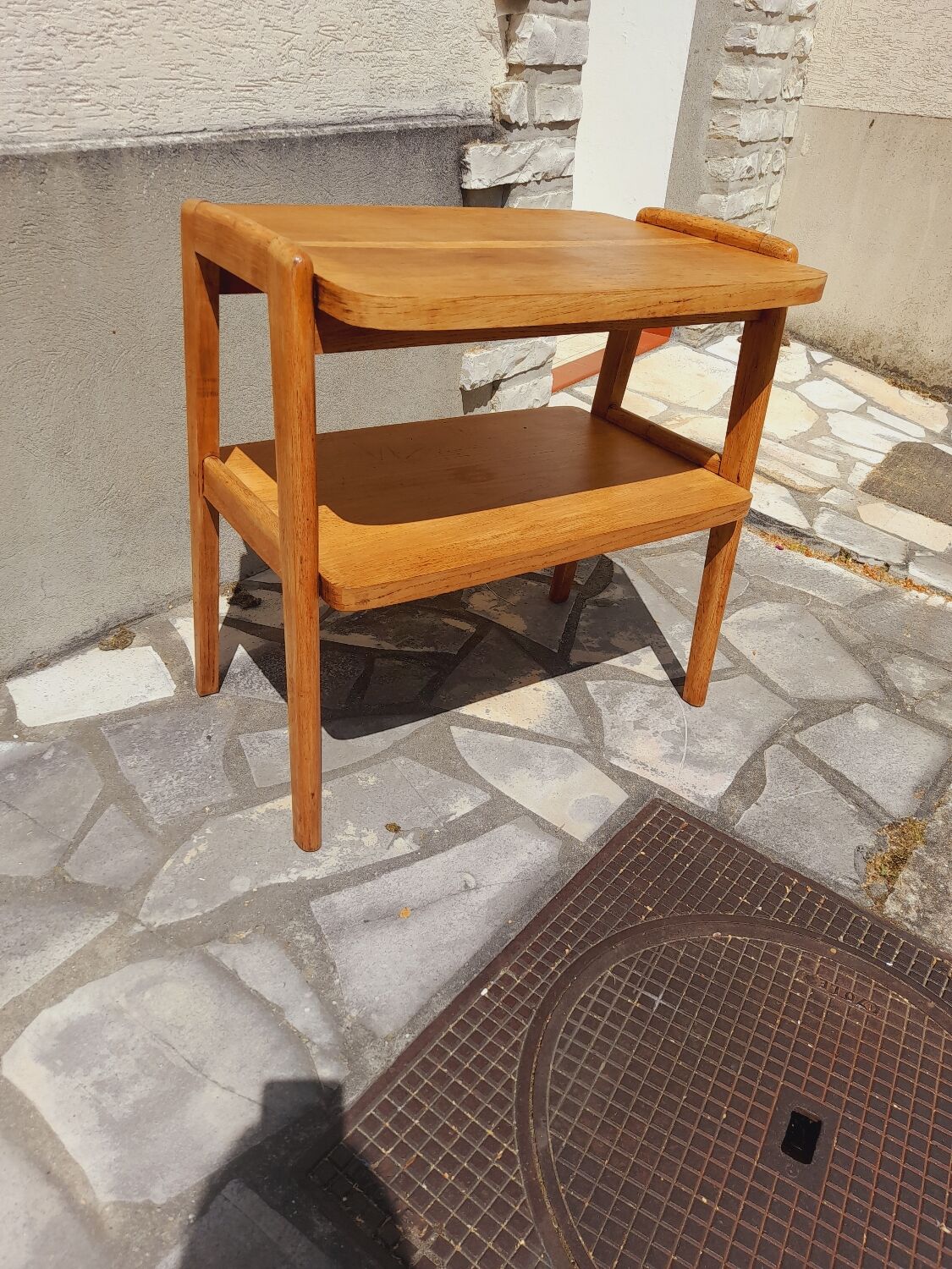 Console oak feet compass