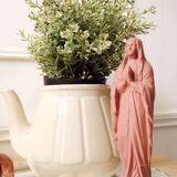 Statuette