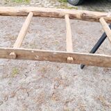 Old wood scale 3.2 m