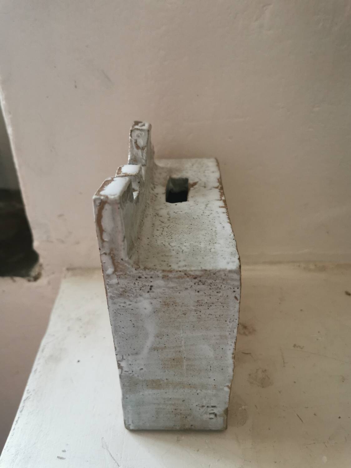 Architectural sandstone vase