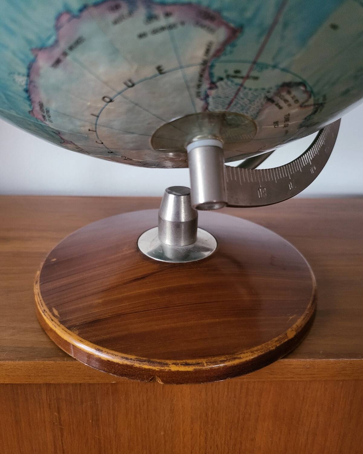 Earth globe scan stereo globe relief