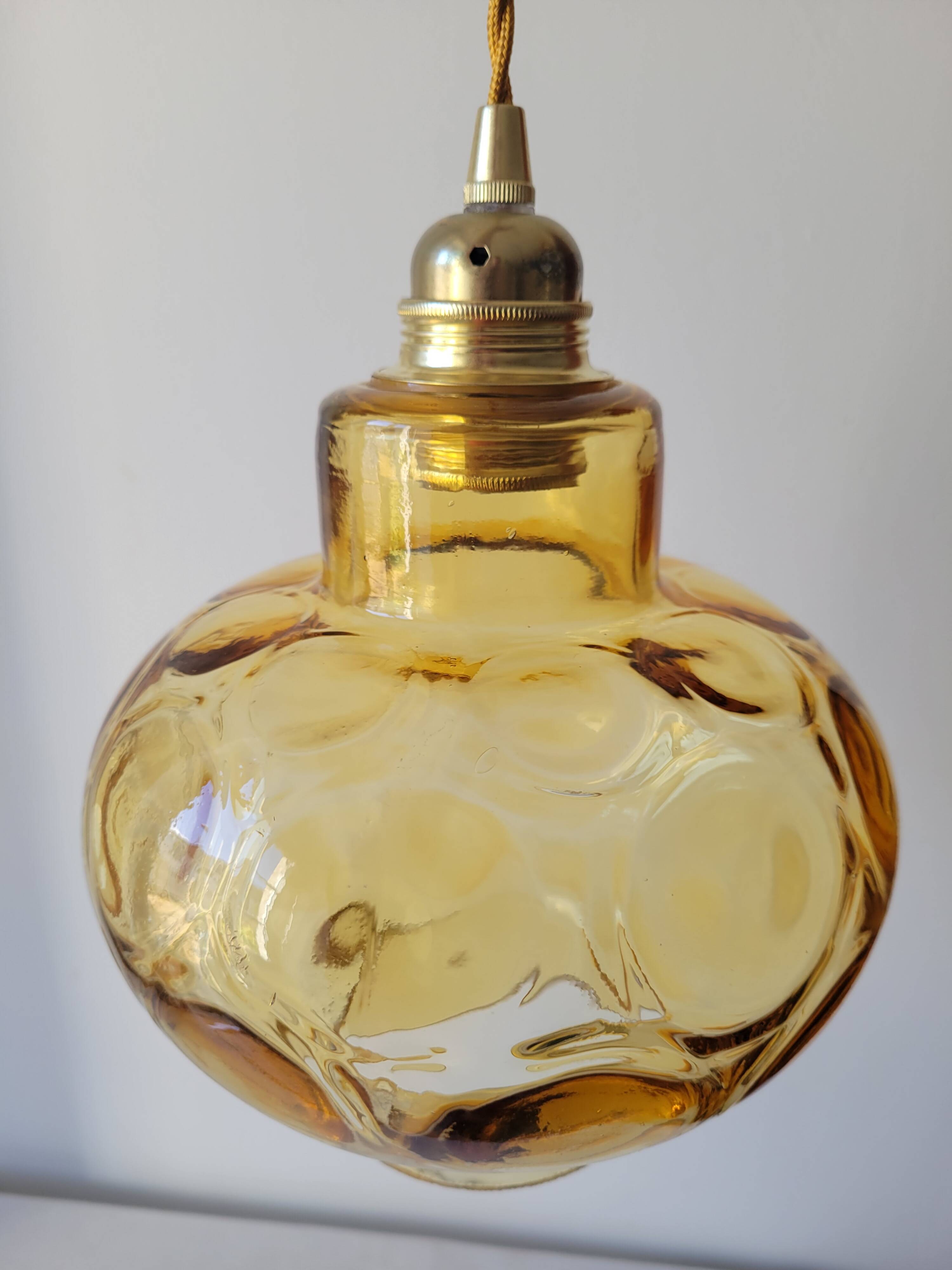 Faceted glass pendant light