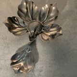 Silver metal flower with removable petals