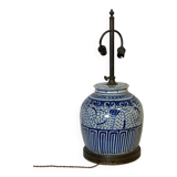 Chinese porcelain wooden lamp base