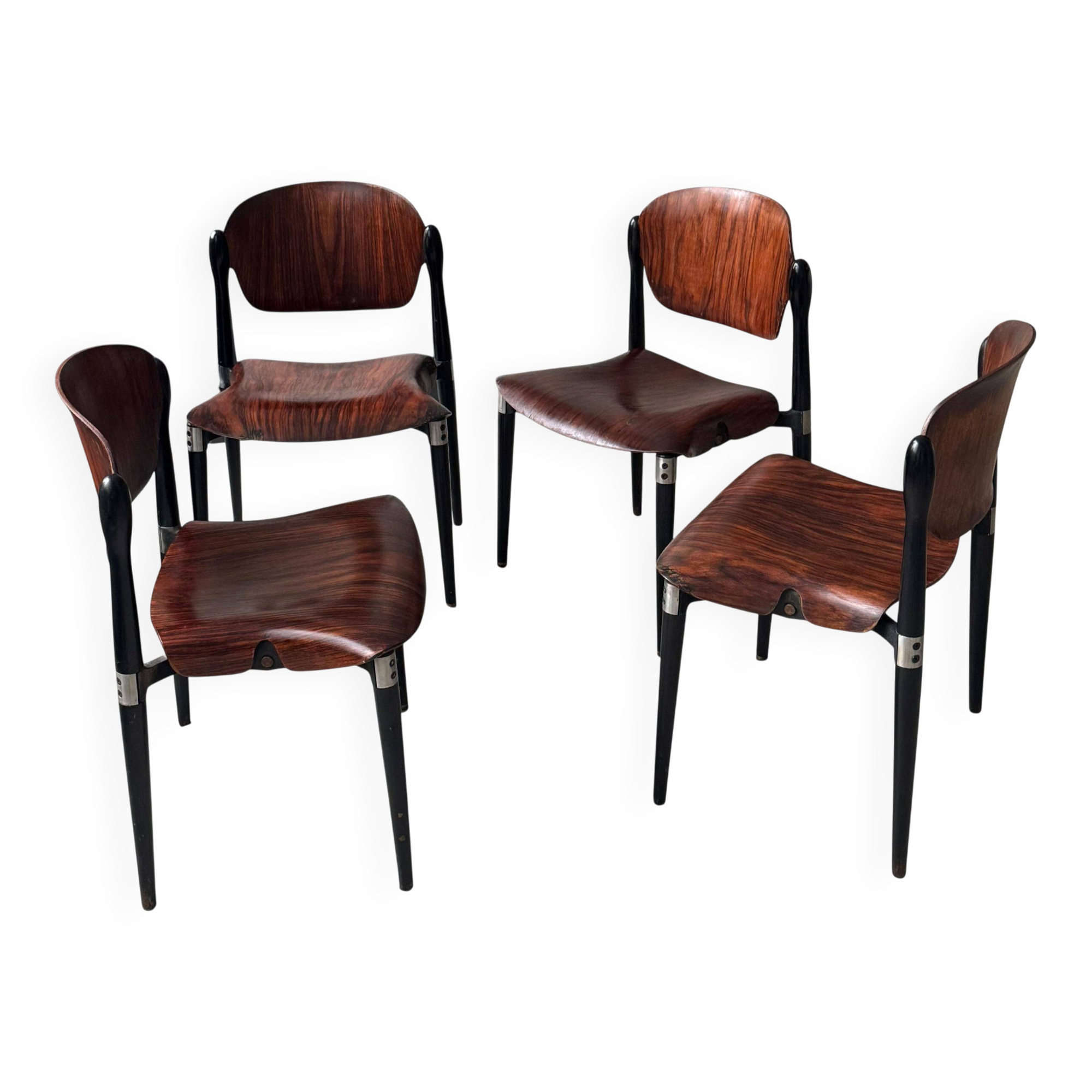Ensemble de 4 chaises S83 Eugenio Gerli pour Tecno, fabriquées à Milan, Italie.