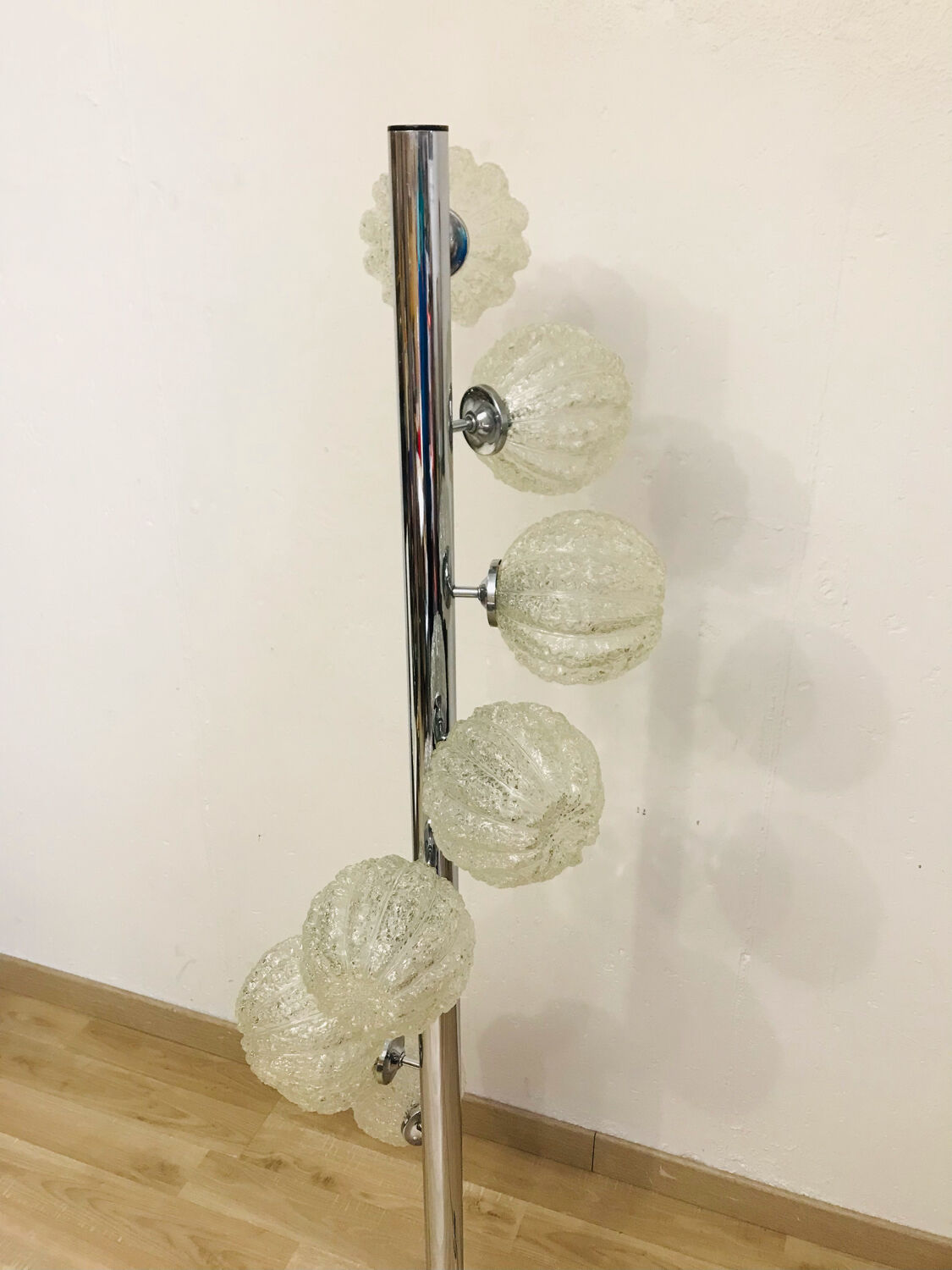 8-light floor lamp from the 70s