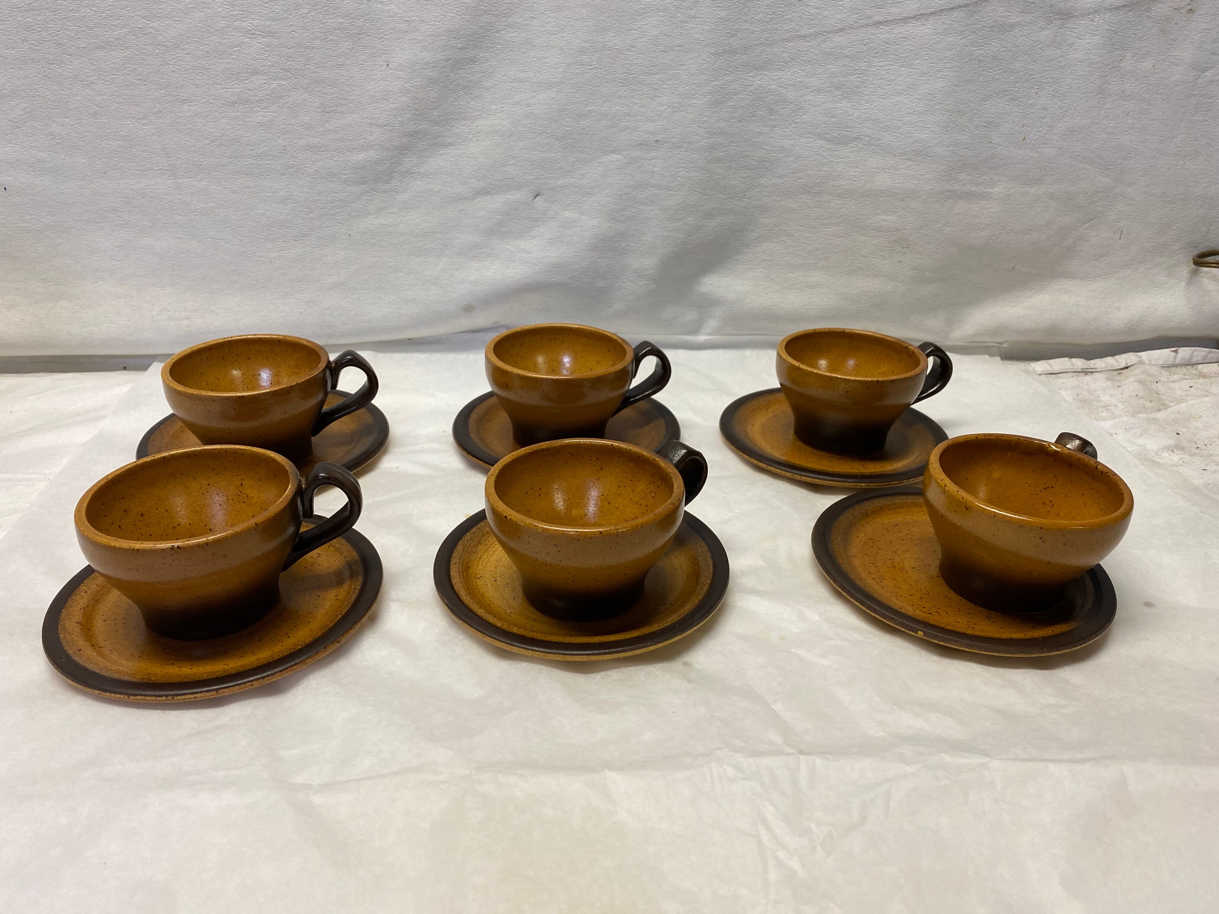 Set of 6 saint Amand sandstone cups