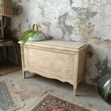 Coffre en bois