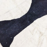 Handmade moroccan berber carpet 230 x 153 cm