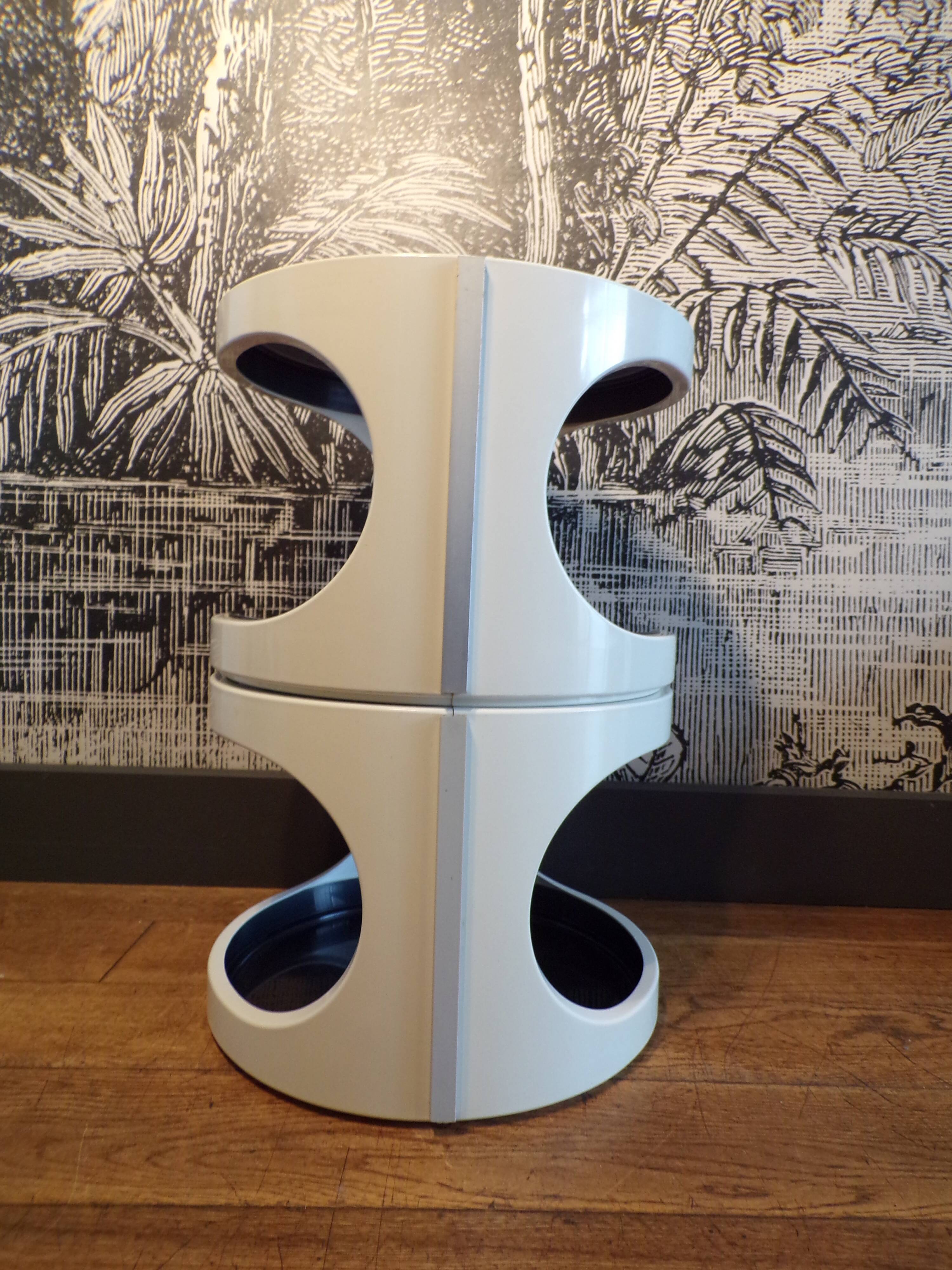 2 bedside modules flair