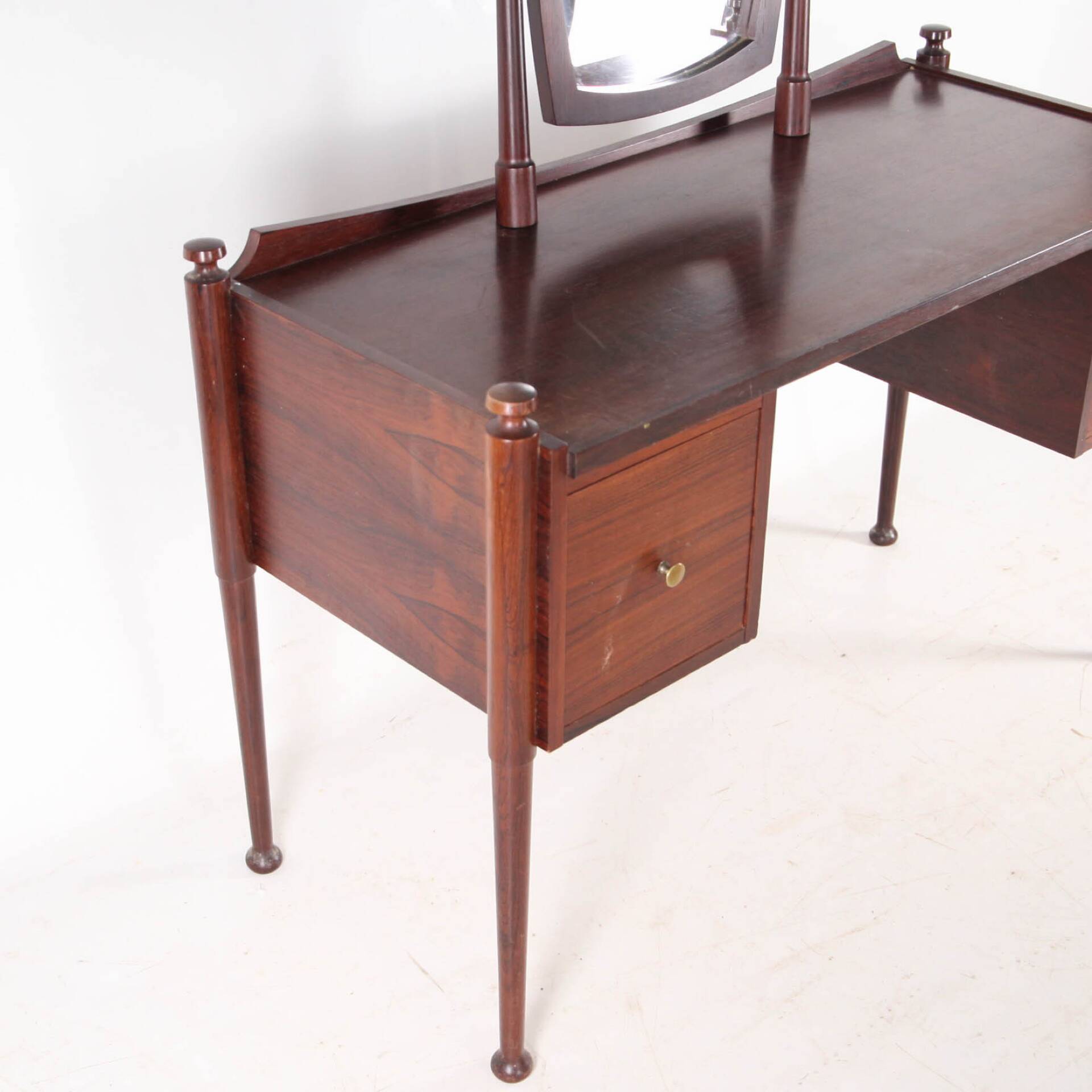 Coiffeuse en palissandre 