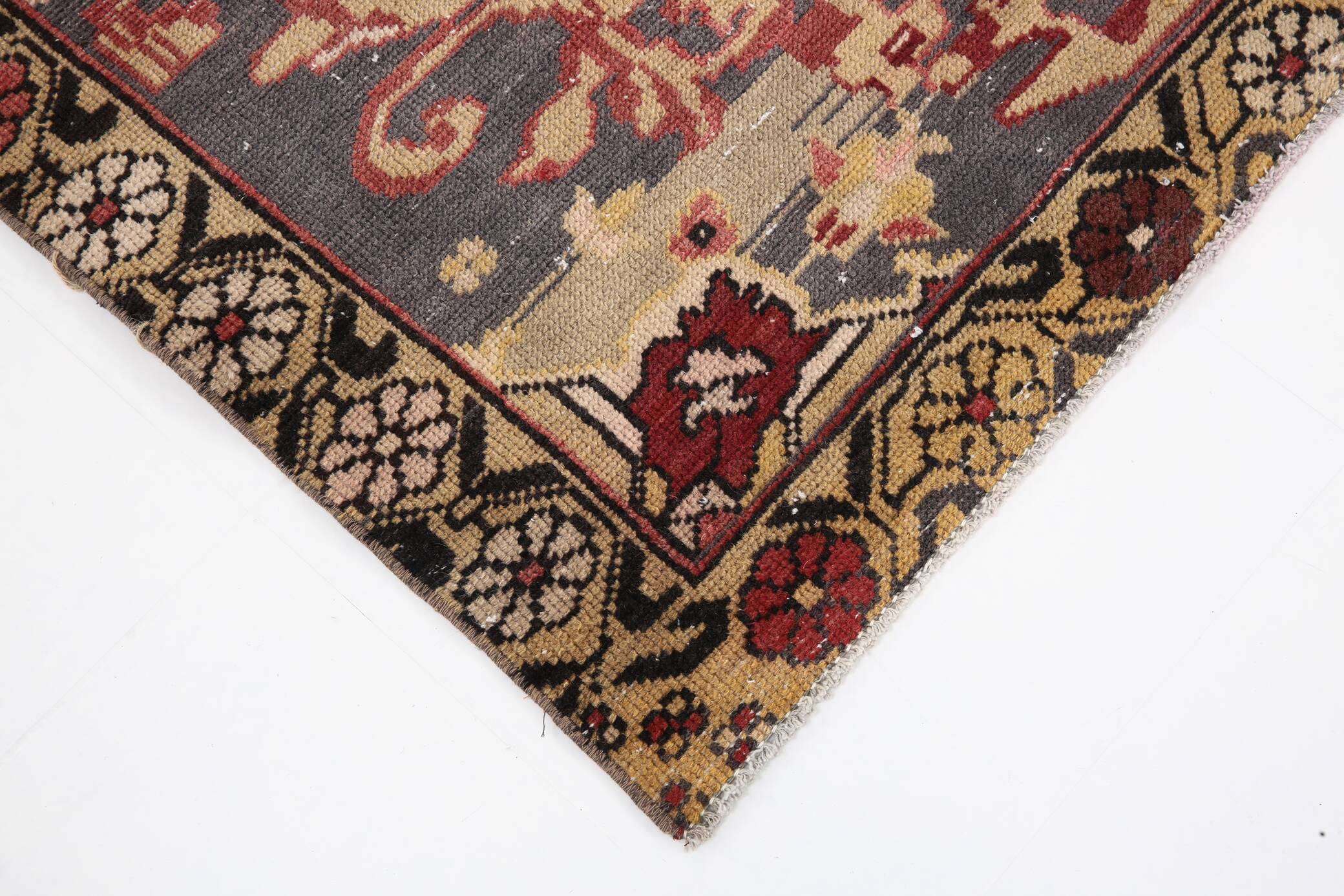 Tapis oriental vintage anatolien rouge bordeaux et noir, laine fait main